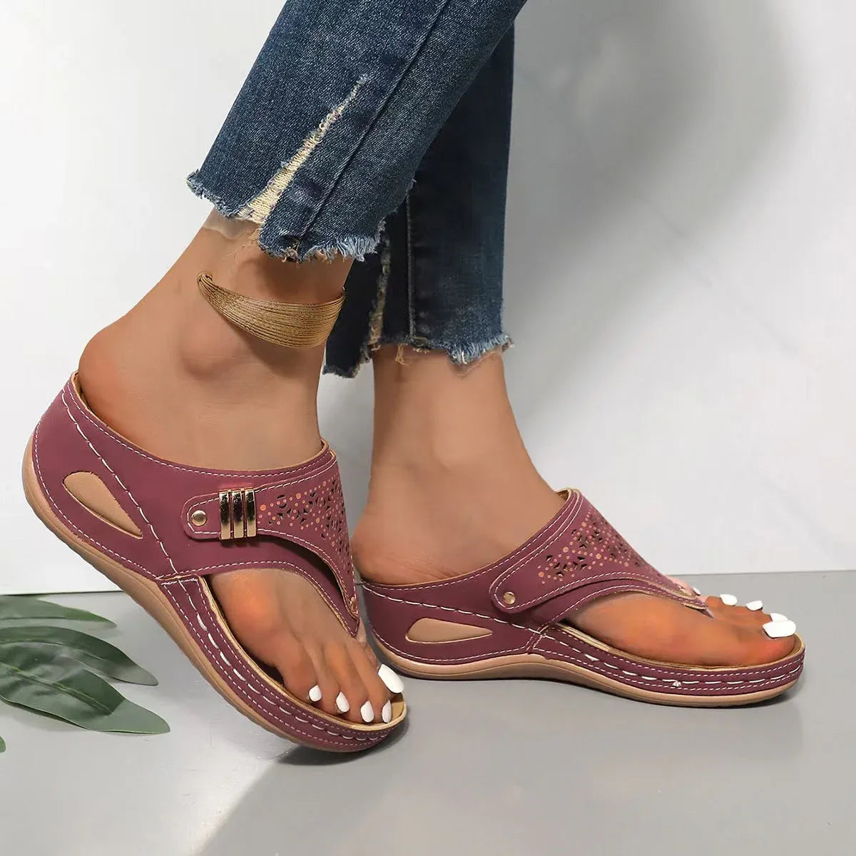 Sandales string « Comfort Cutout »