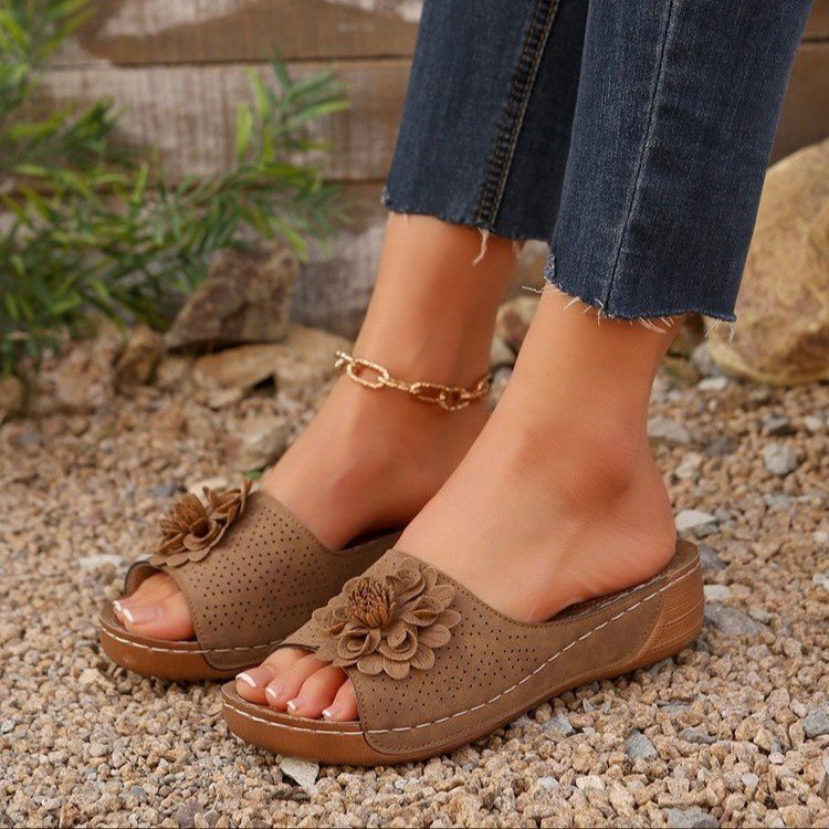 Les sandales orthopédiques favorites des Françaises pour soulager les pieds