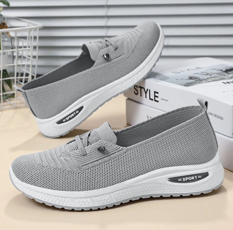 Women's Anatomical Tennis Shoes