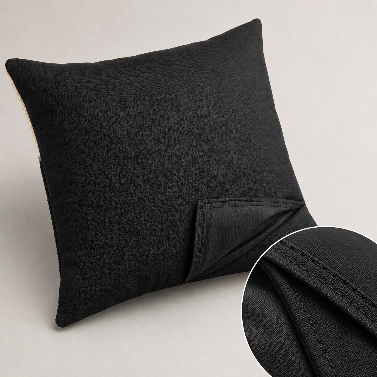 👻 Douceur d’Halloween | Coussin fantôme BOO de 35 cm - présentation 7