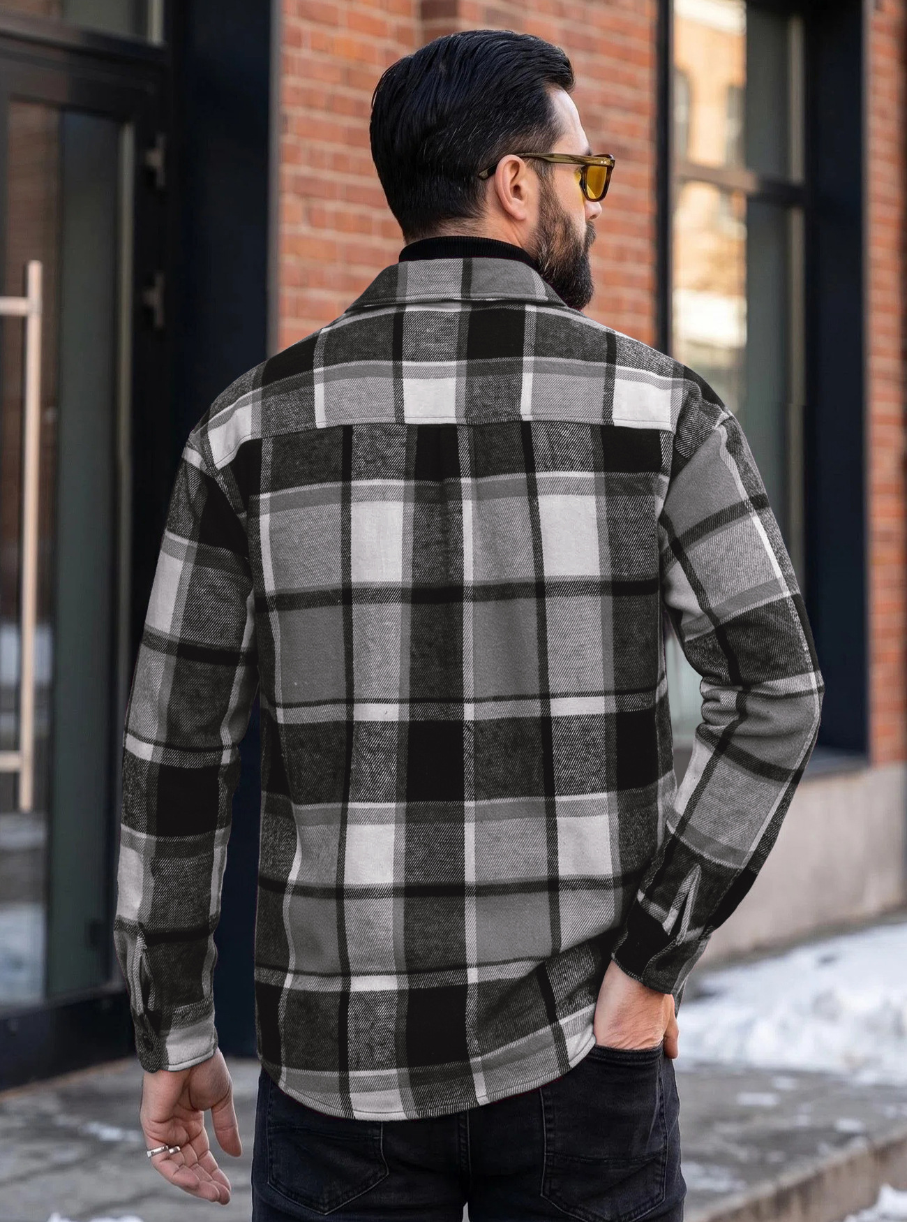 Plaid shirt jacket detail 3