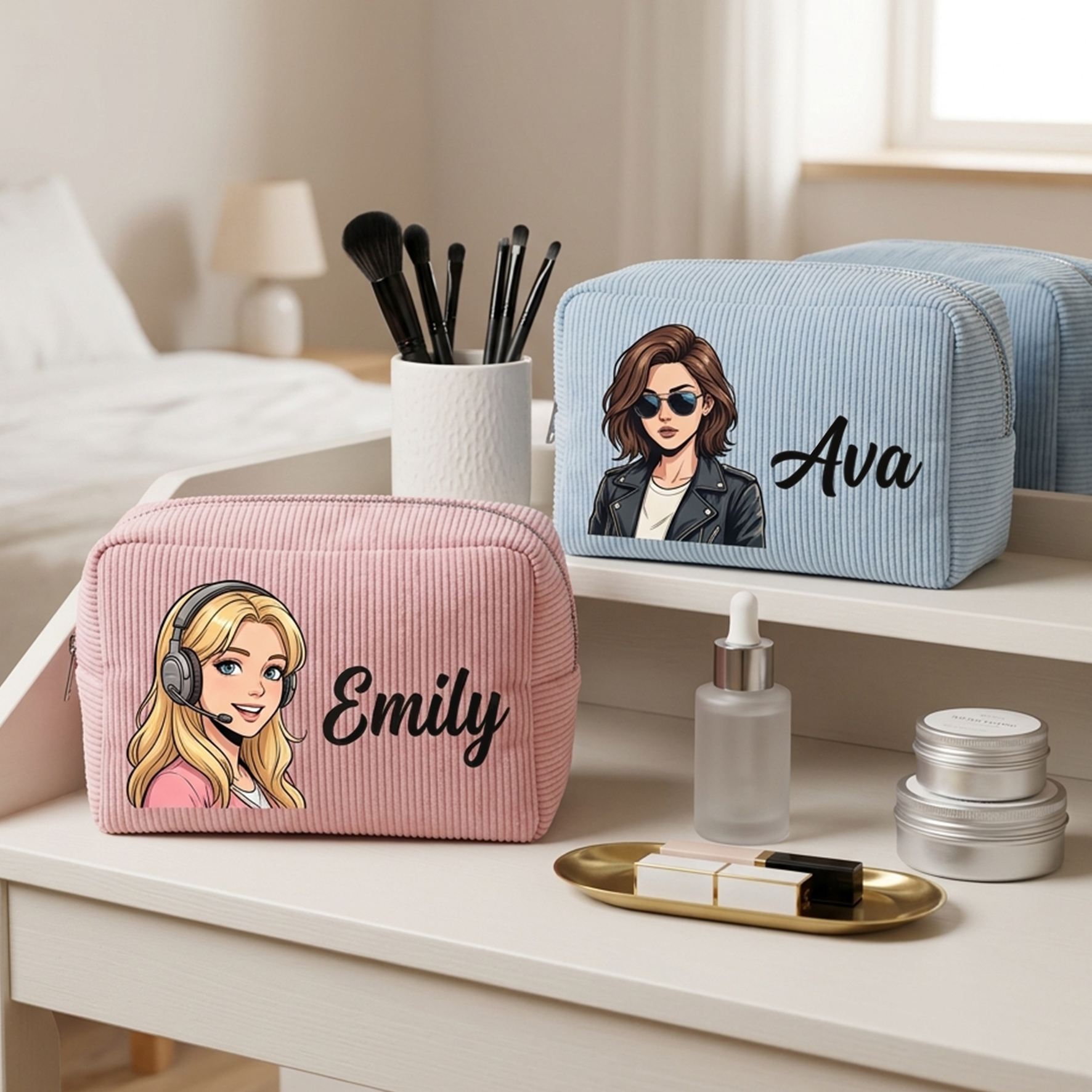 Personalized Striped Makeup Bag with Pet/Women