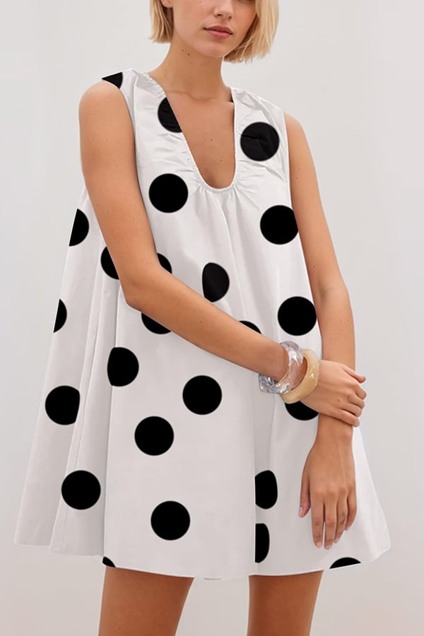 Women’s Sleeveless Bubble Hem Mini Dress with Pockets
