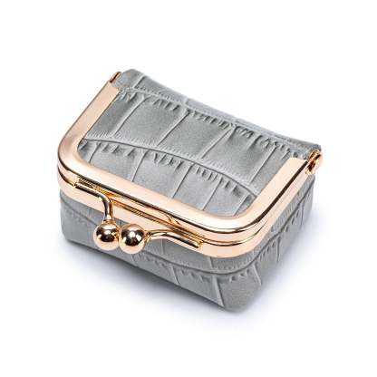 🐊 Genuine Leather Crocodile-Pattern Mini Jewelry Case 1