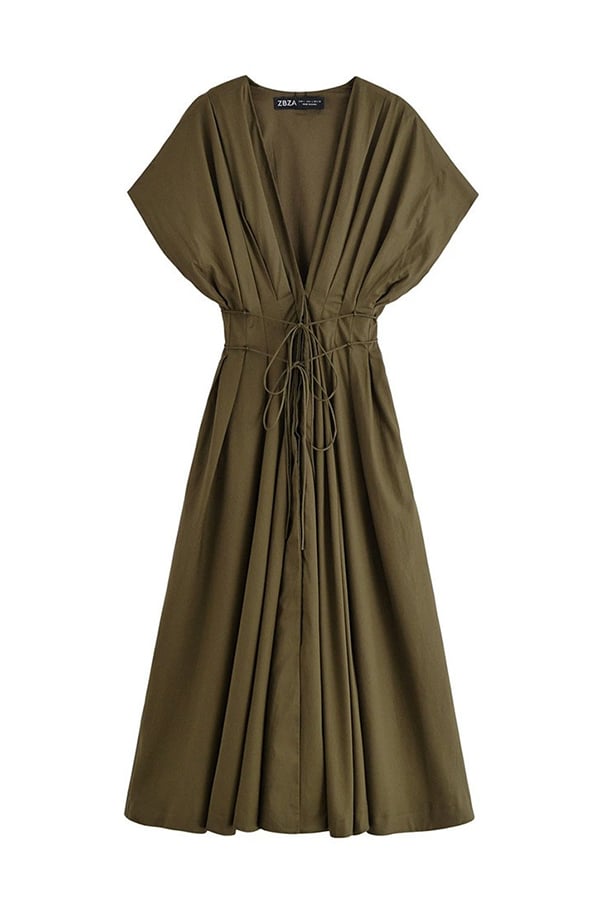 Plissiertes Midikleid mit kurzen Ärmeln und Taschen