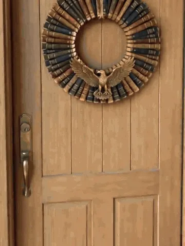 Book-spine wreath being assembled and displayed in several styles