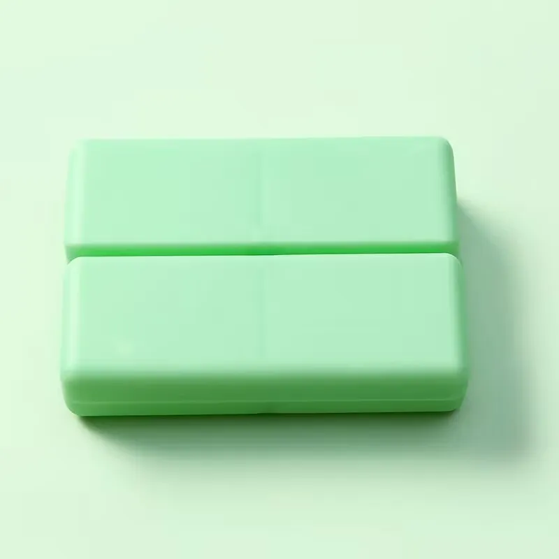 💊Weekly Magnetic Pill Organizer: Magnetic quick-access design that opens effortlessly without straining your fingers. 🧲