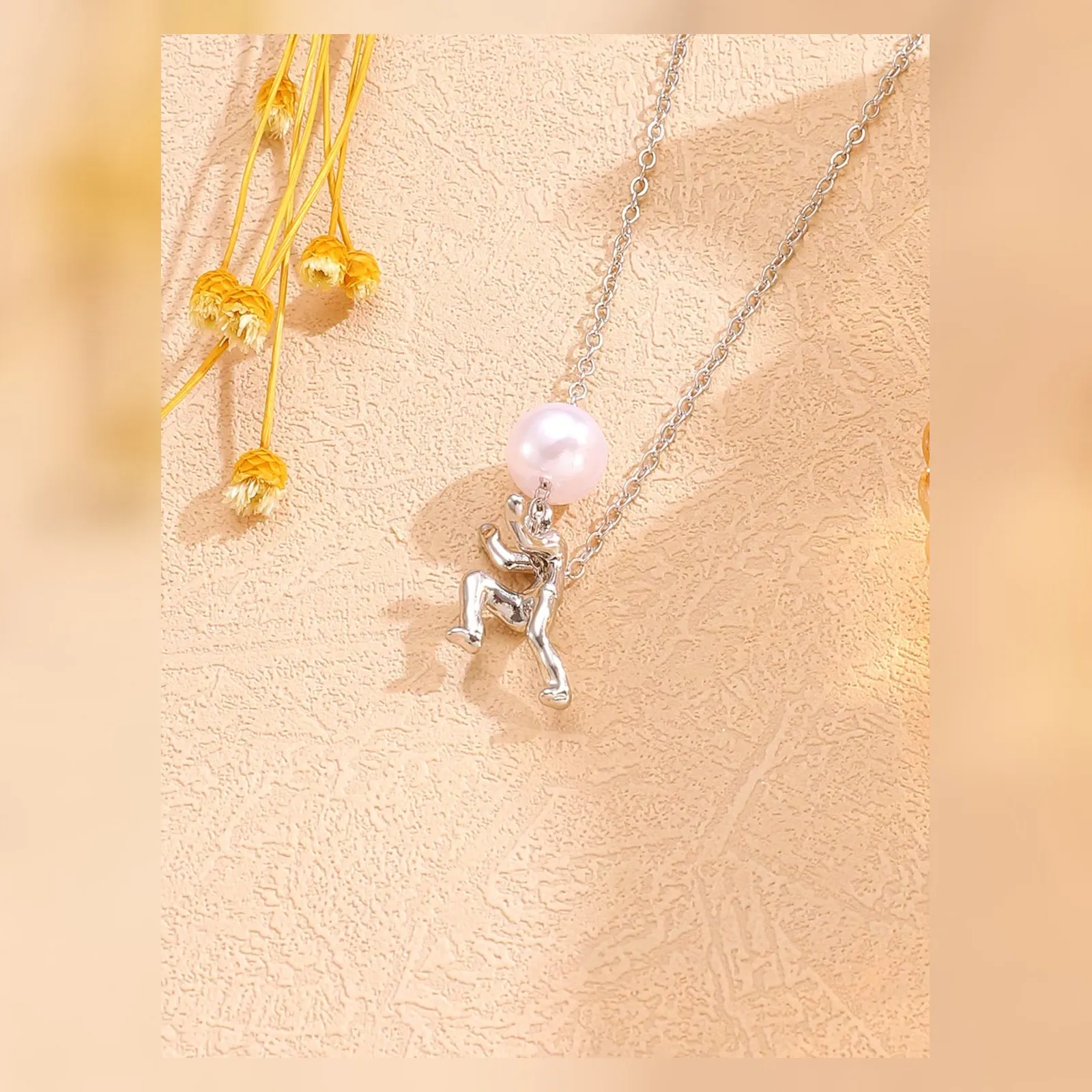Movable Pendant
