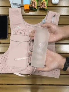 🏃‍♂️ Unisex Running Hydration Vest demonstration
