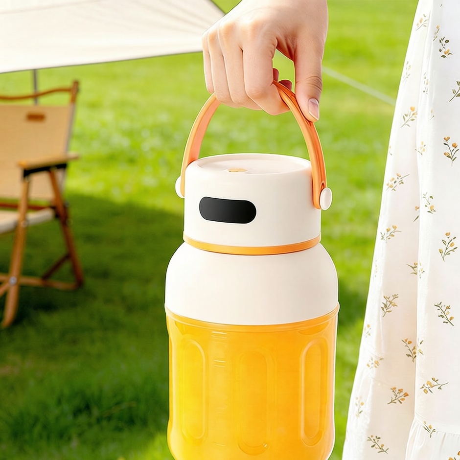 Close-up of digital battery display on juicer cup
