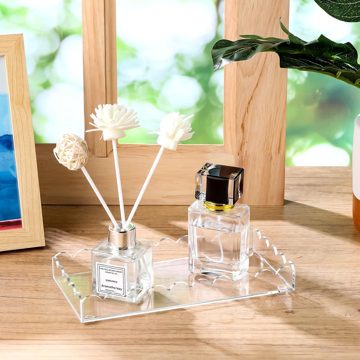The Aurelia Scalloped Vanity Tray — Where Everyday Essentials Become Art