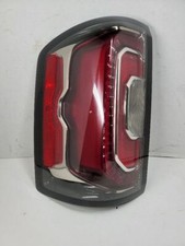 2016-2018 GMC Sierra Denali LH Left Driver Side Tail Light 84071502 OEM 2017