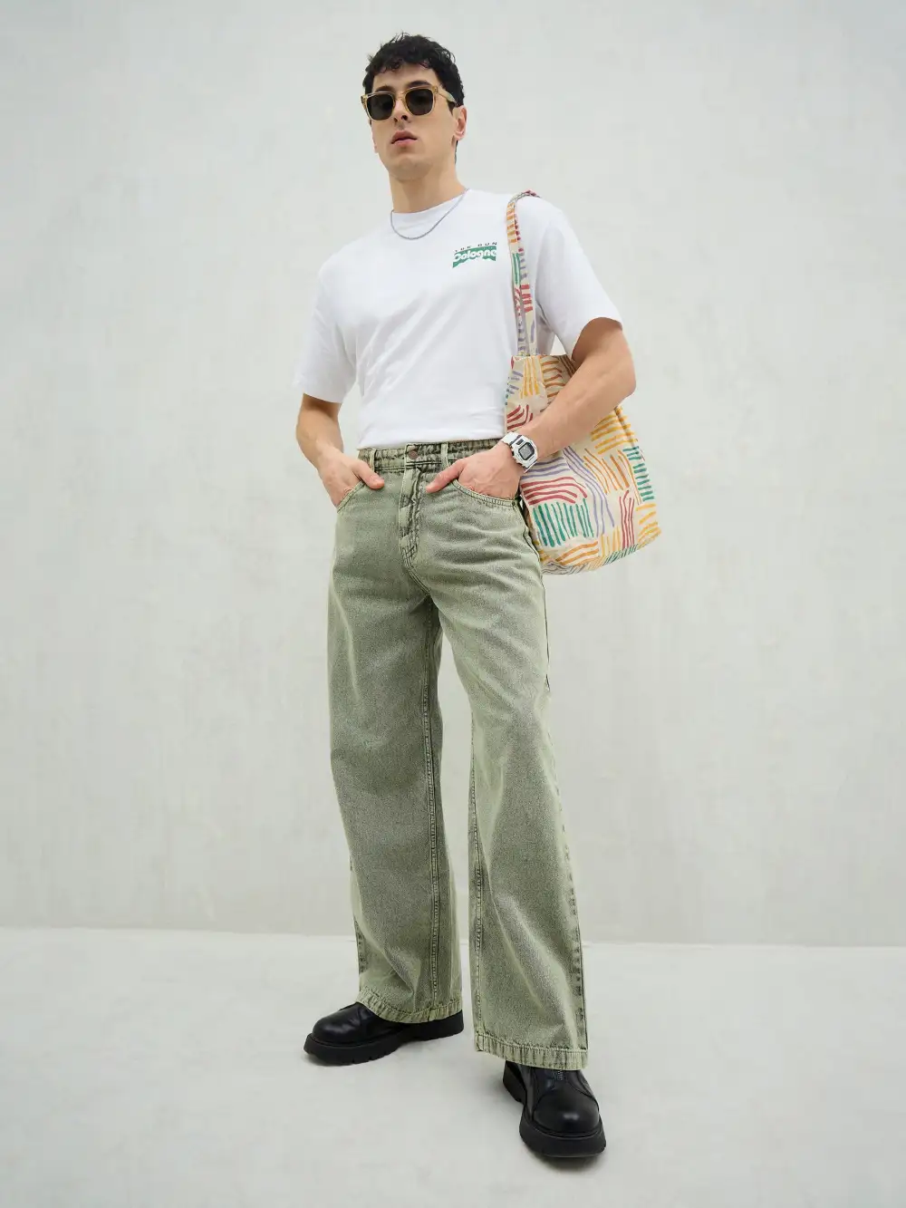 Men Basic Wide Leg Jeans