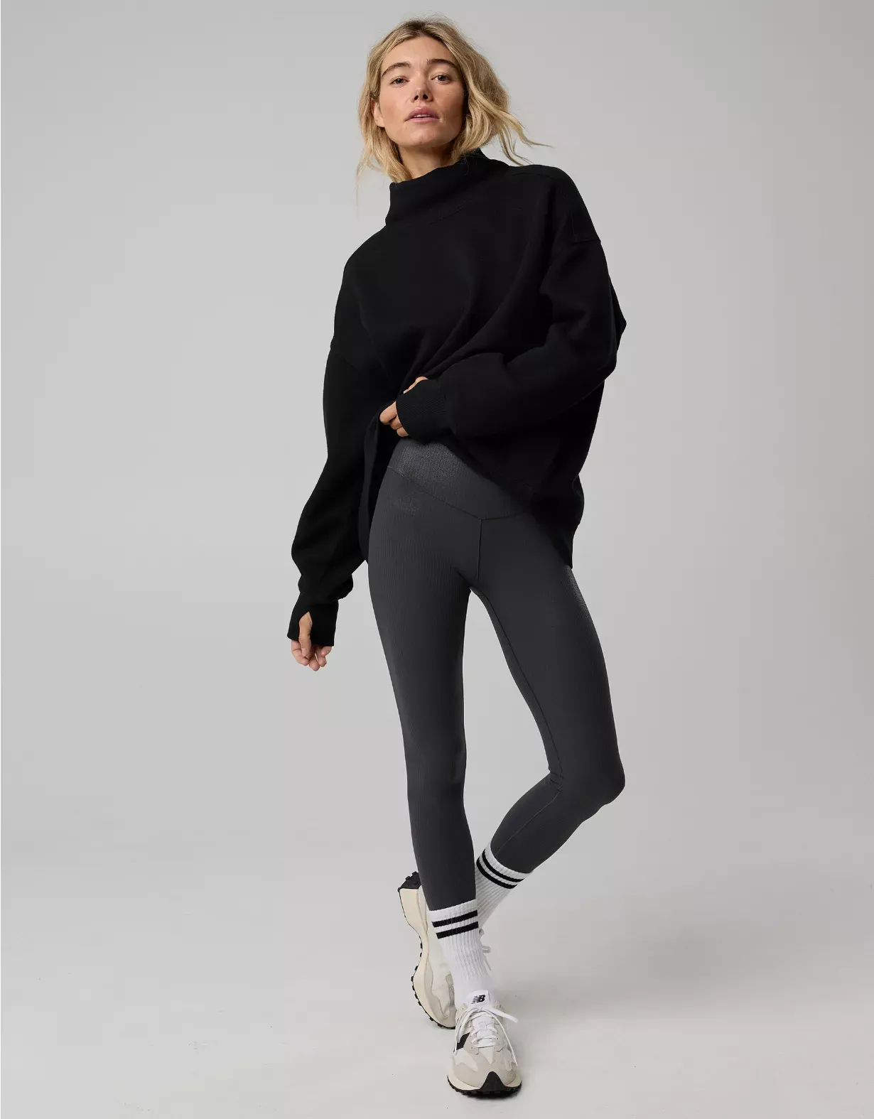 🔥 6-Color 6-Set - $26.9 Today 🔥Cloud Fleece Oversized Mockneck Sweatshirt+Barrel Sweatpant Matching Sets