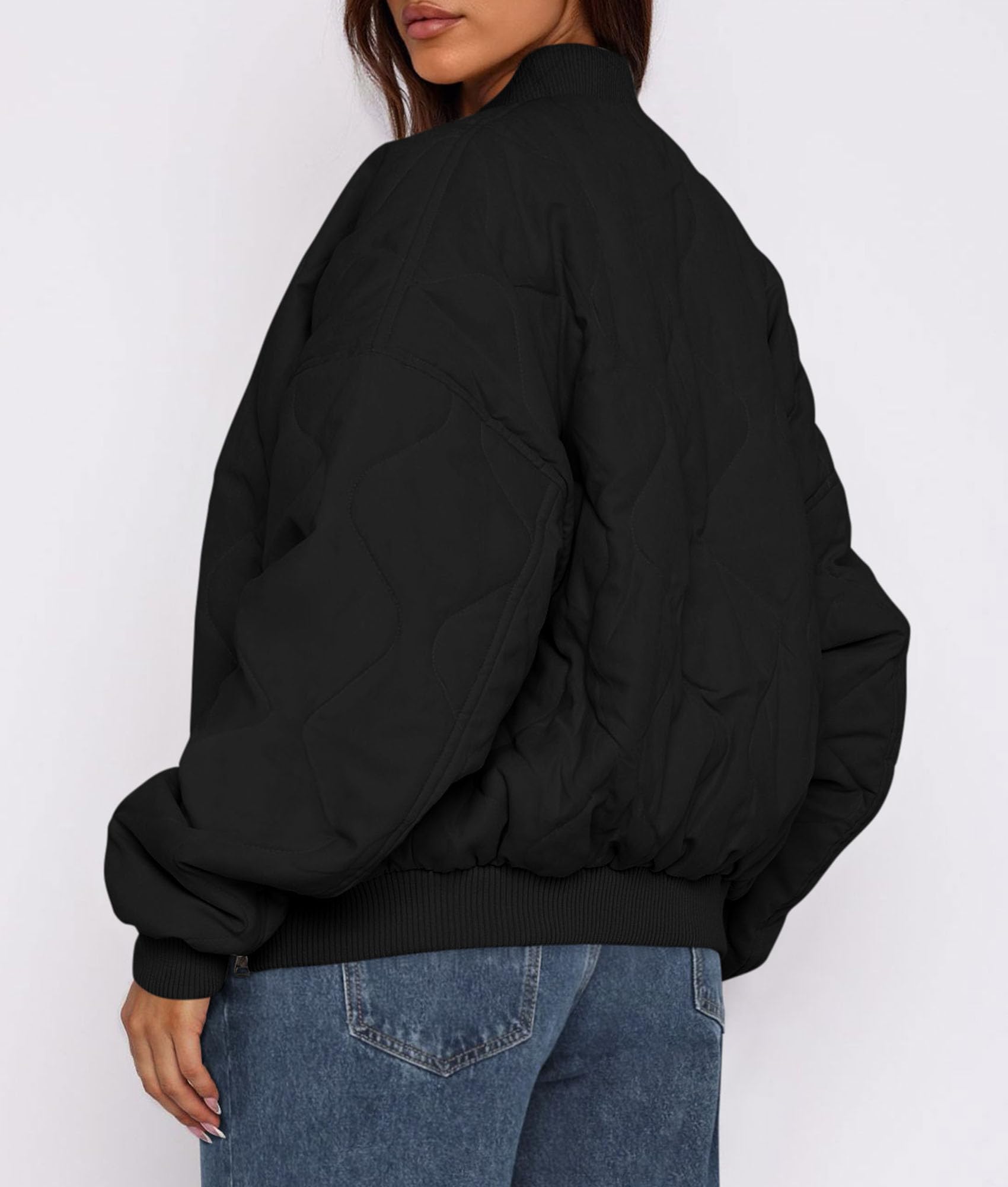 Women's Quilted Bomber Jacket Fall Fashion 2026 Lightweight Cropped Zip up Outerwear Winter Puffer Coats Pockets (Black,Small)