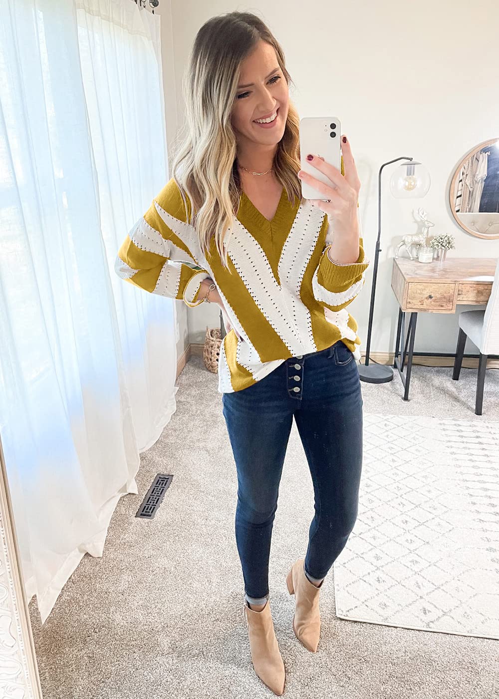 Women's V Neck Striped Knit Pullover Sweater