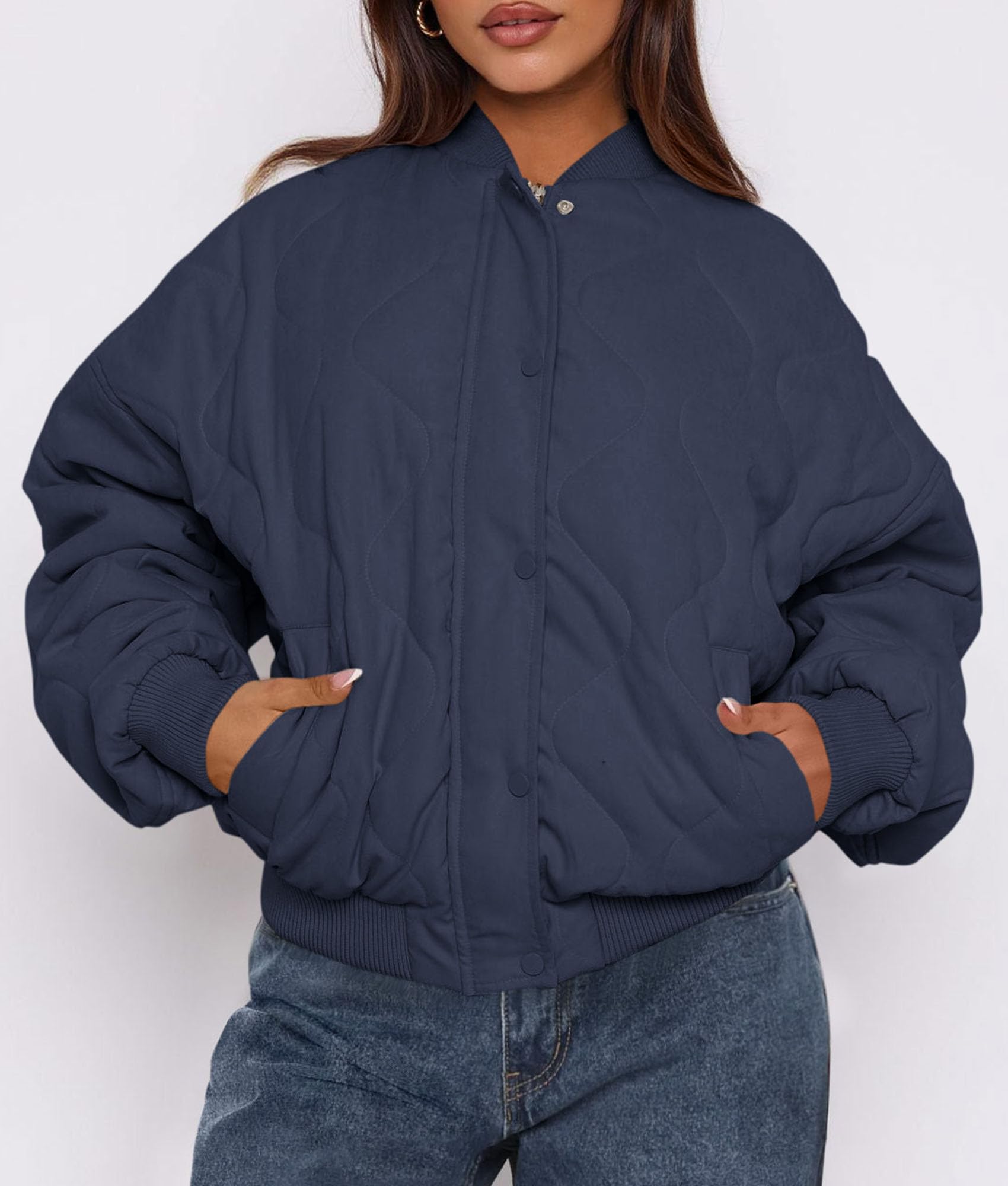 Women's Quilted Bomber Jacket Fall Fashion 2026 Lightweight Cropped Zip up Outerwear Winter Puffer Coats Pockets (Navy Blue,Small)