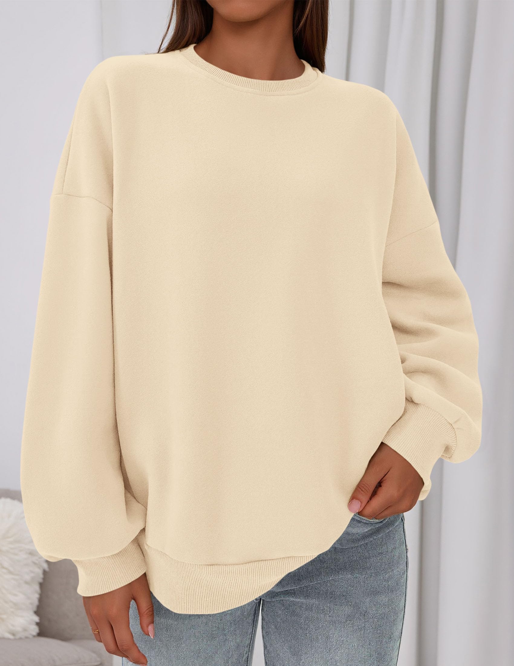 Womens Oversized Crewneck Sweatshirt 2026 Fall Outfits Beige