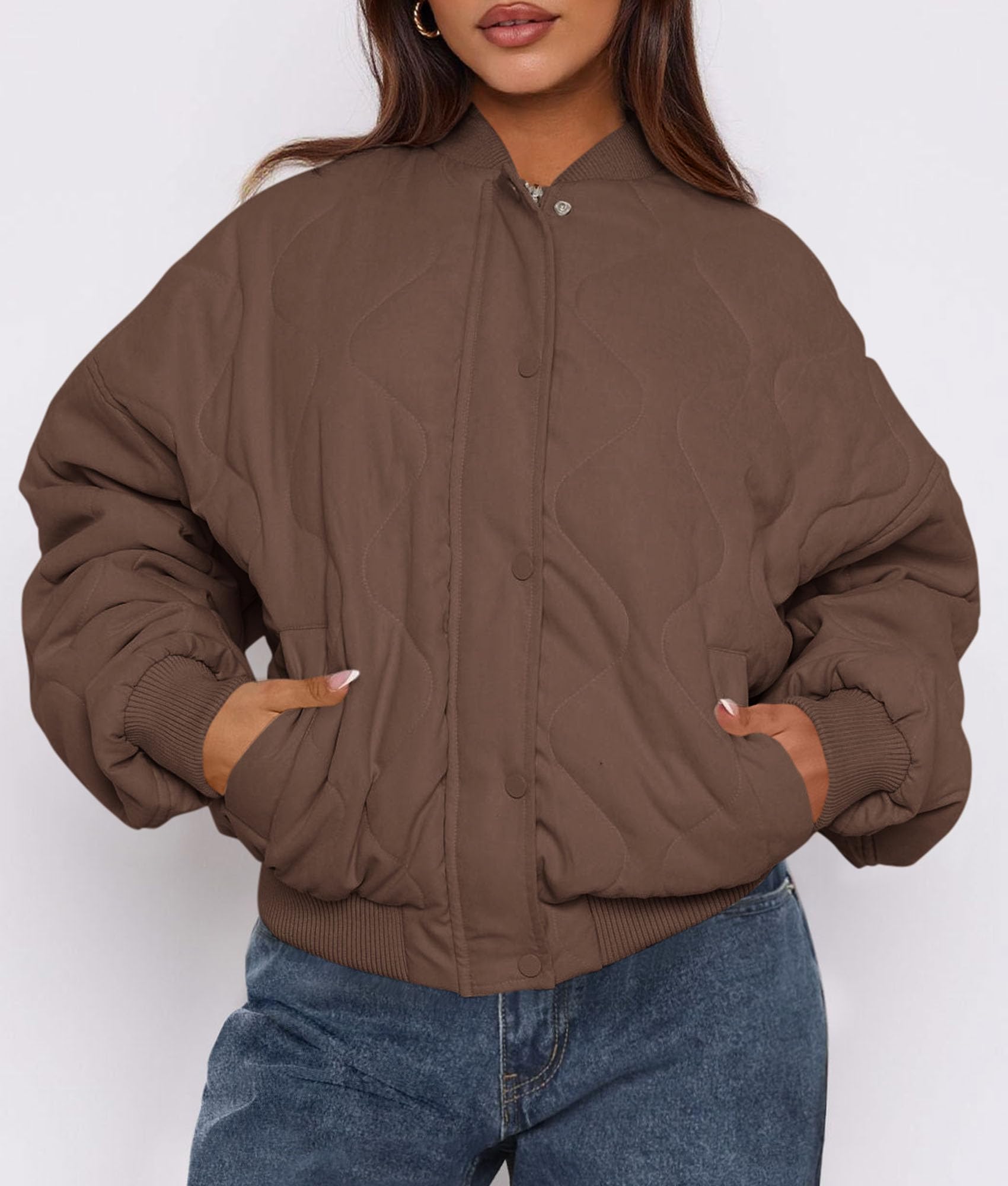 Women's Quilted Bomber Jacket Fall Fashion 2026 Lightweight Cropped Zip up Outerwear Winter Puffer Coats Pockets (Brown,Small)