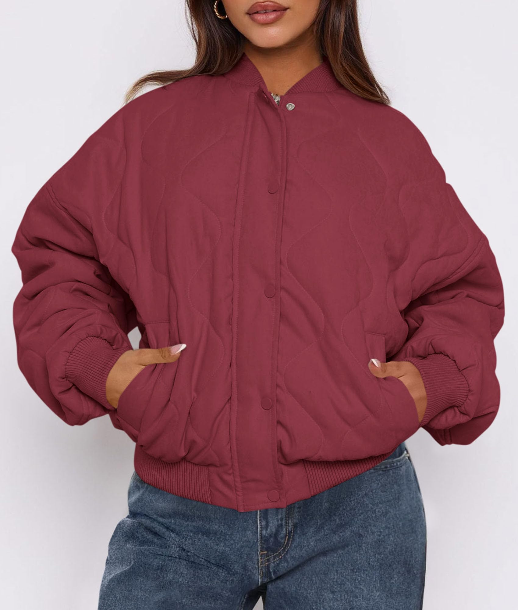 Women's Quilted Bomber Jacket Fall Fashion 2026 Lightweight Cropped Zip up Outerwear Winter Puffer Coats Pockets (Burgundy,Small)