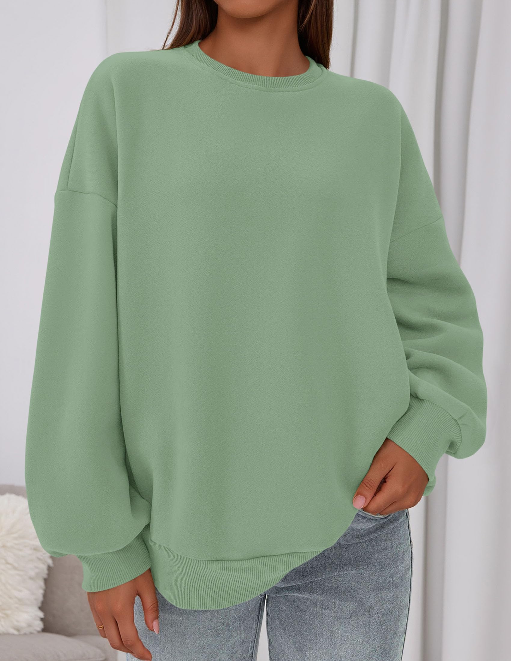 Womens Oversized Crewneck Sweatshirt 2026 Fall Outfits