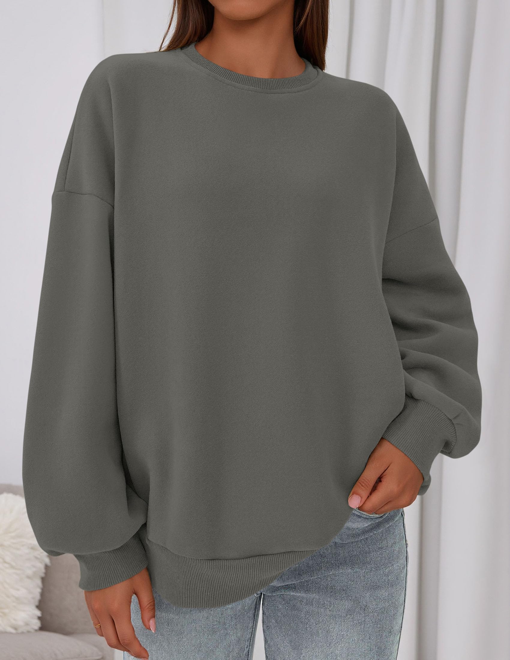 Womens Oversized Crewneck Sweatshirt 2026 Fall Outfits
