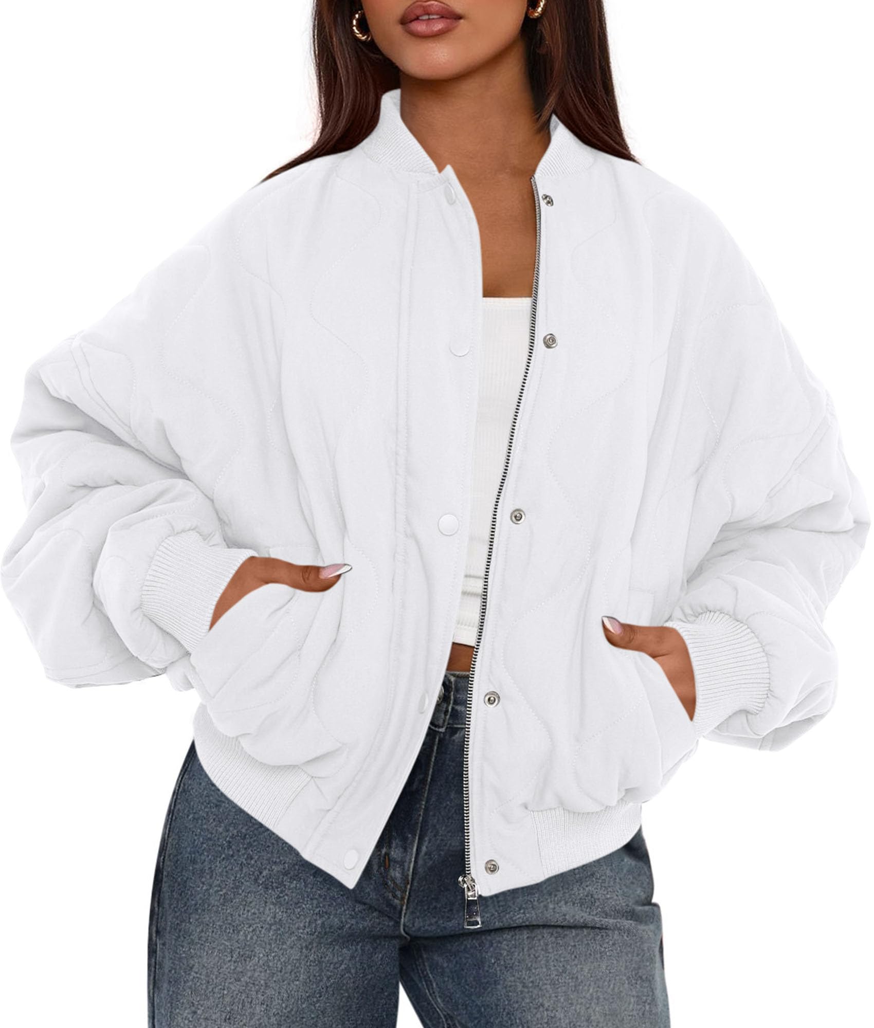 Women's Quilted Bomber Jacket Fall Fashion 2026 Lightweight Cropped Zip up Outerwear Winter Puffer Coats Pockets (White,Small)