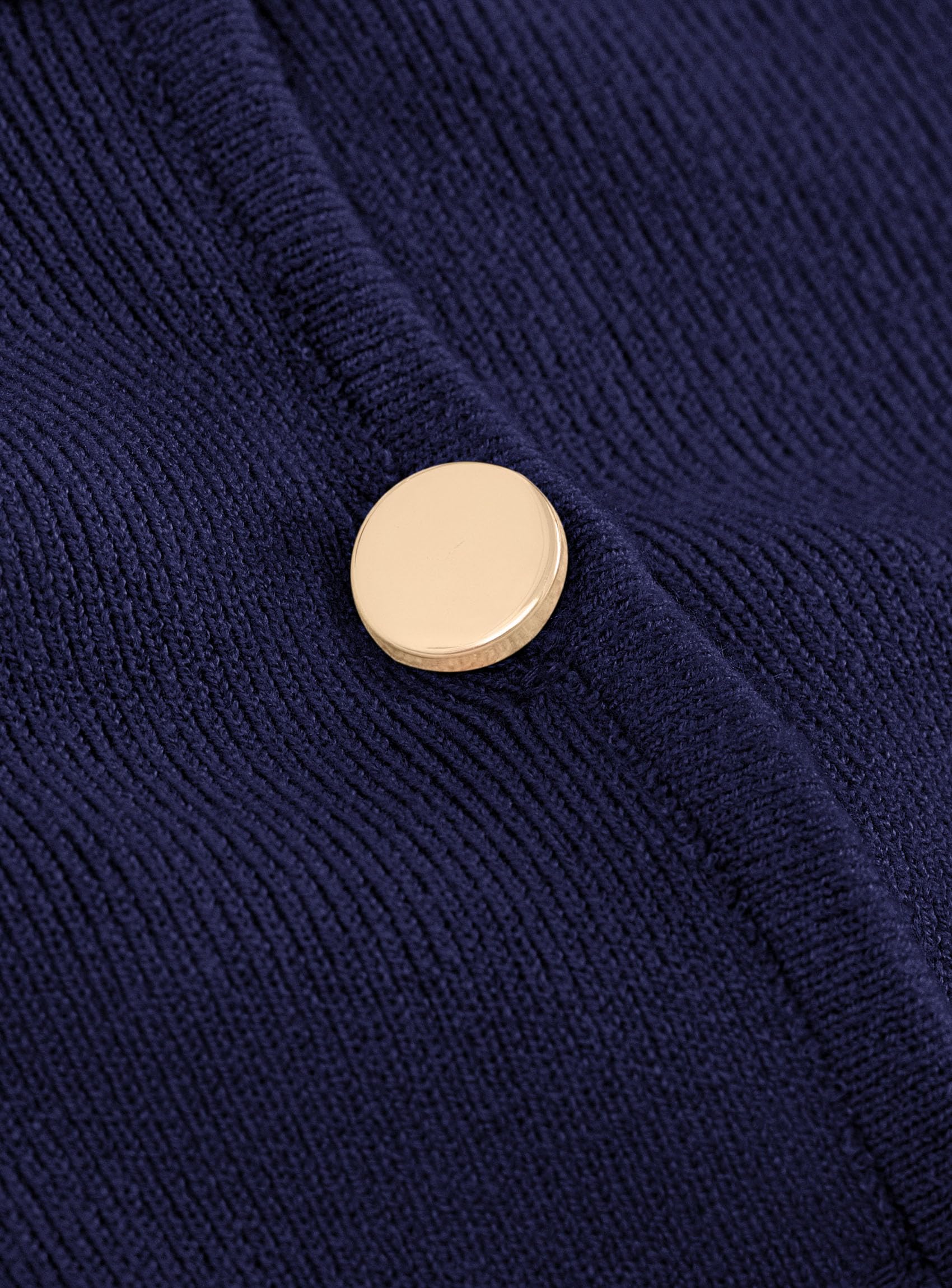Lightweight Cardigan Sweaters for Women Button Up Fall Outfits