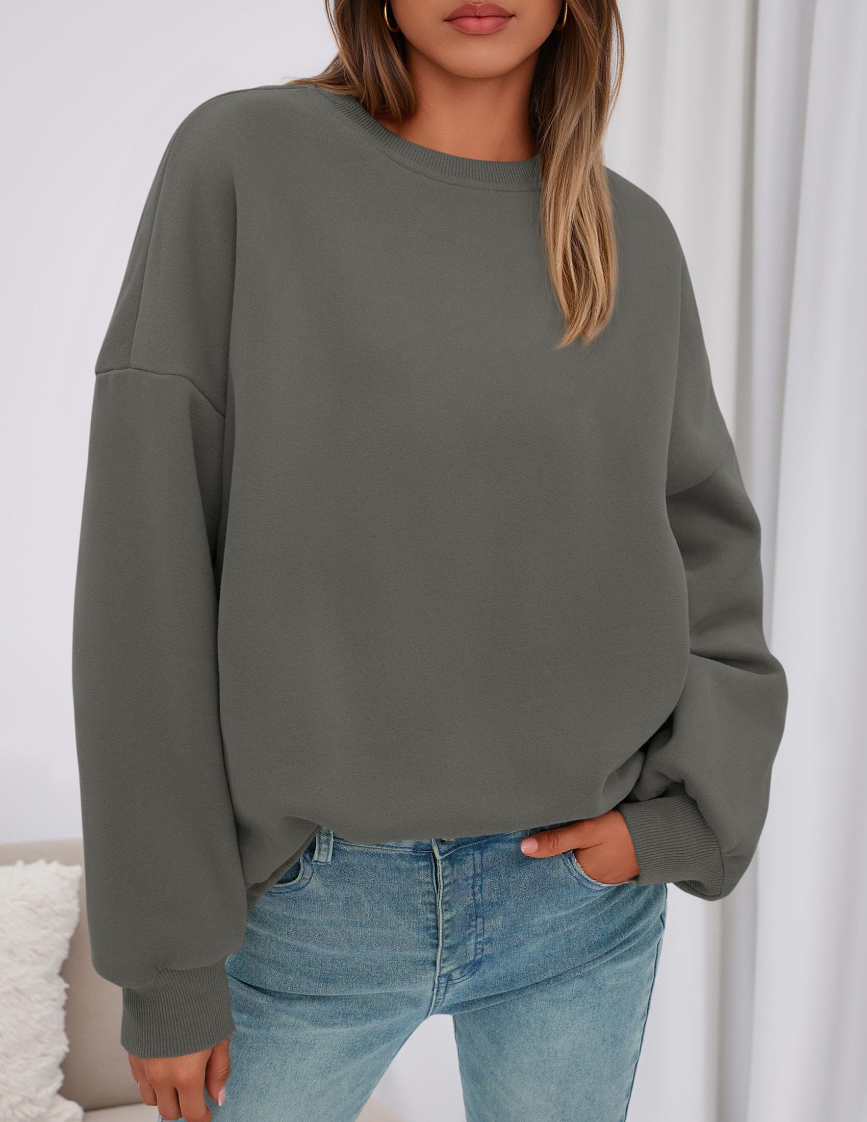 Womens Oversized Crewneck Sweatshirt 2026 Fall Outfits