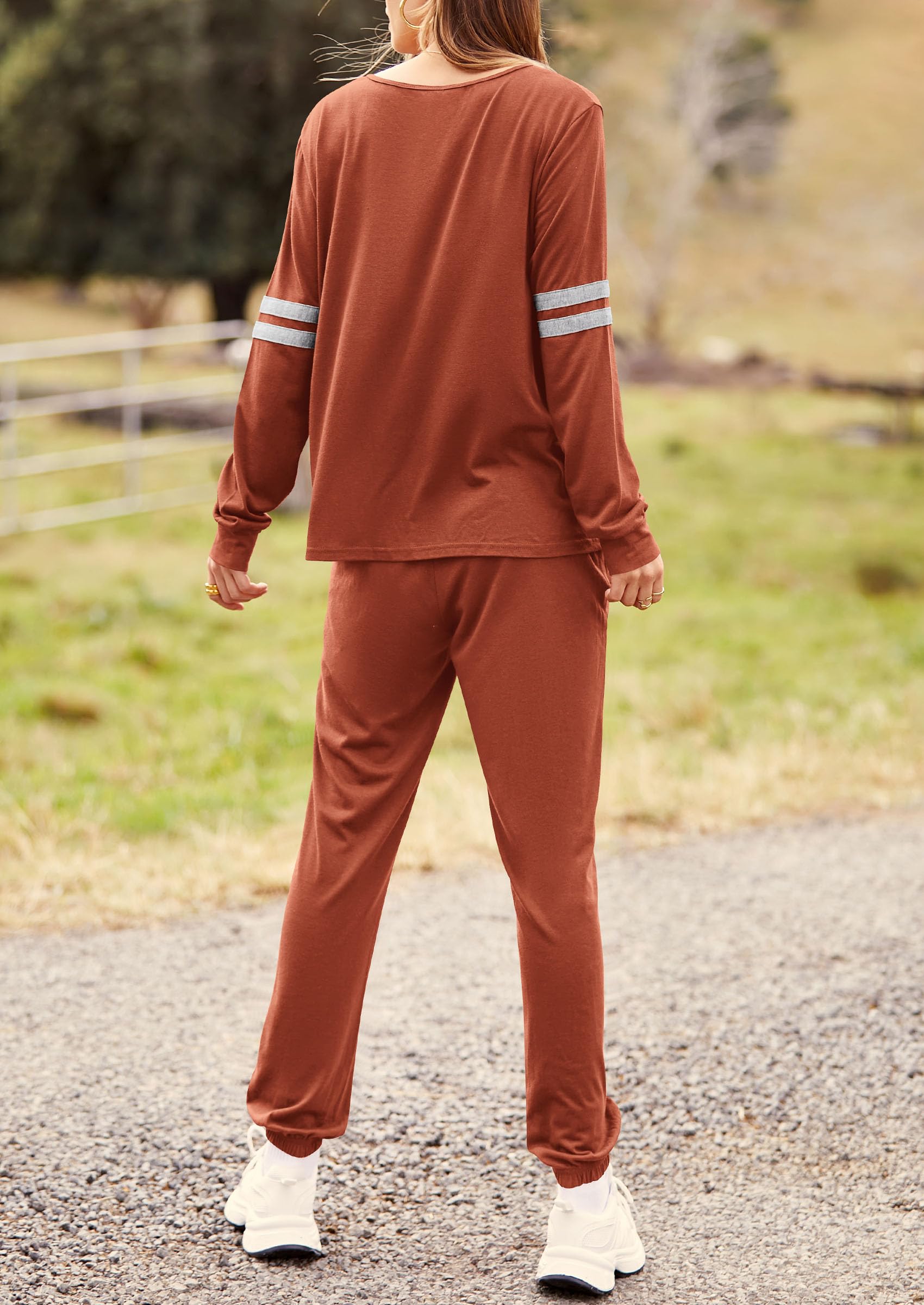 Women Color Block 2 Piece Sets Tracksuit,Caramel,S