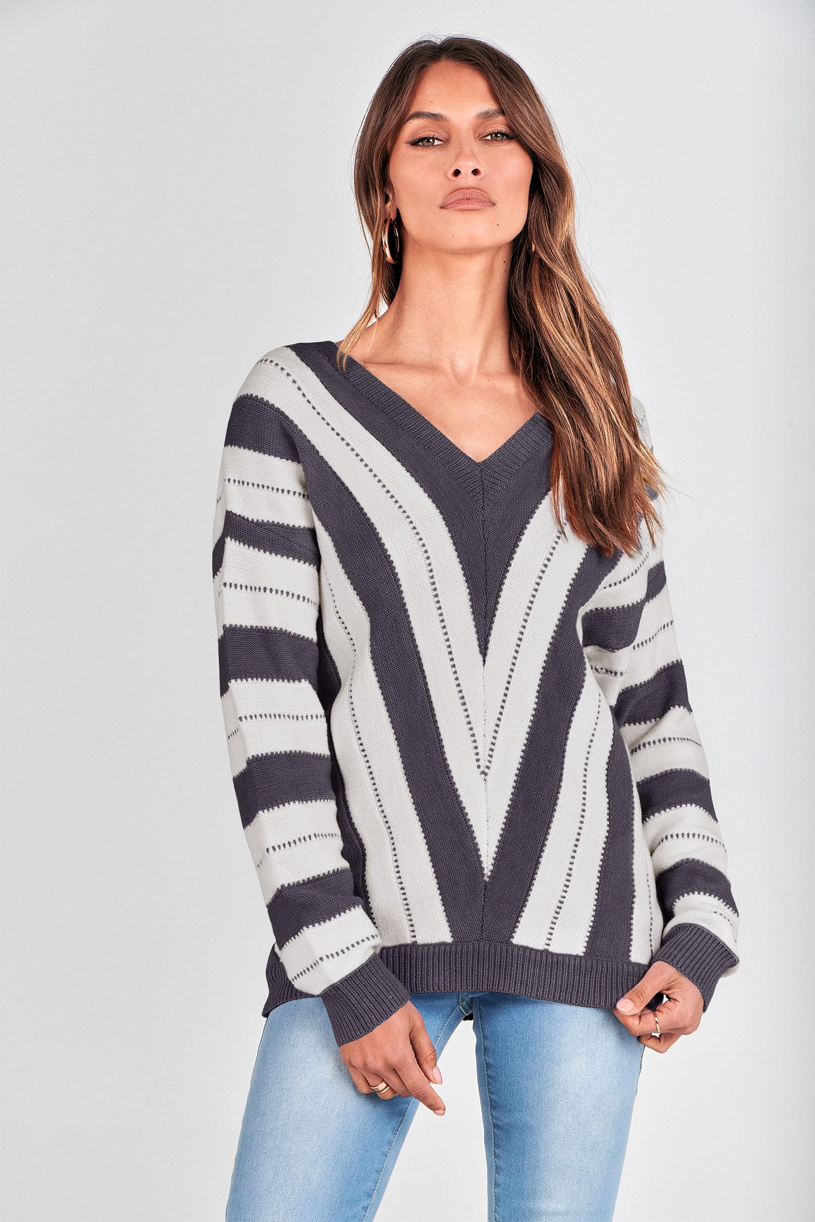 Women's V Neck Striped Knit Pullover Sweater