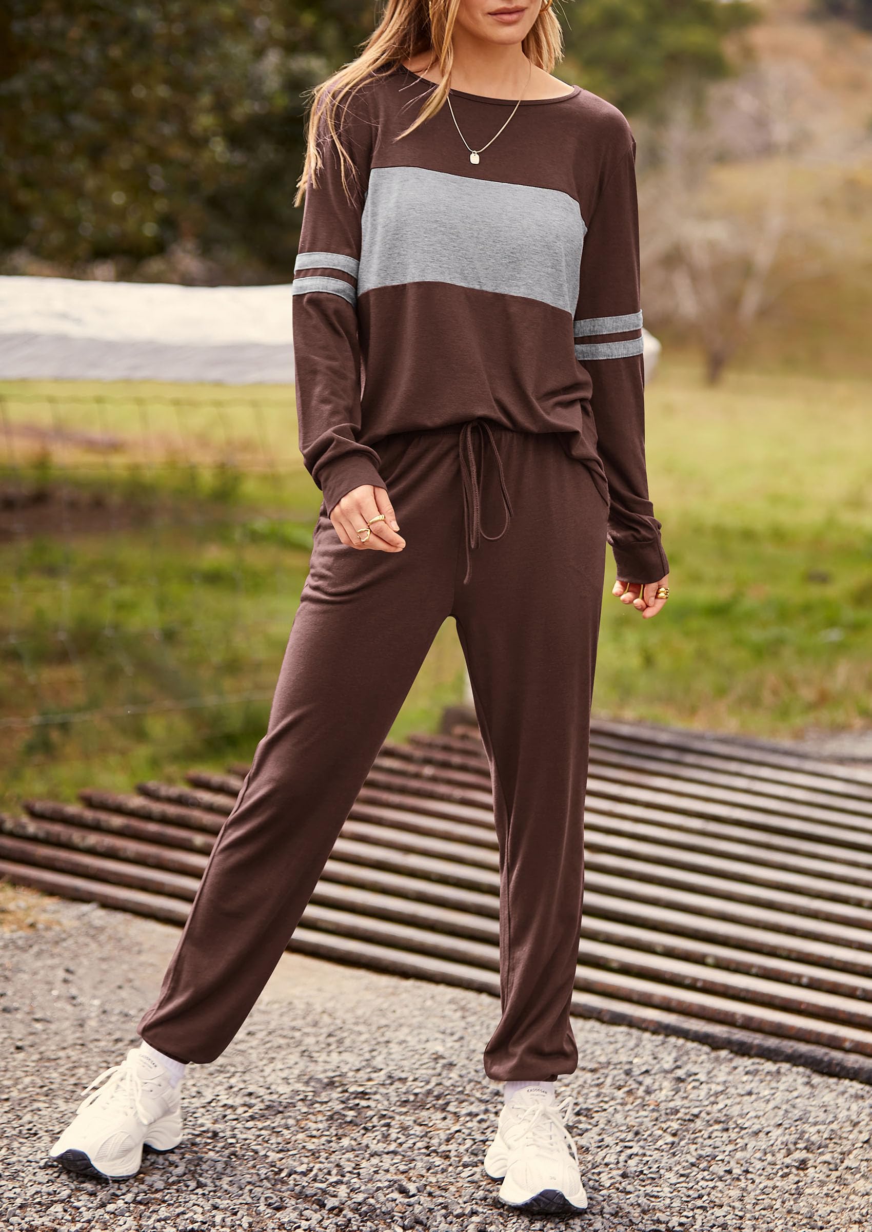 Women Color Block 2 Piece Sets Tracksuit,Brown,S