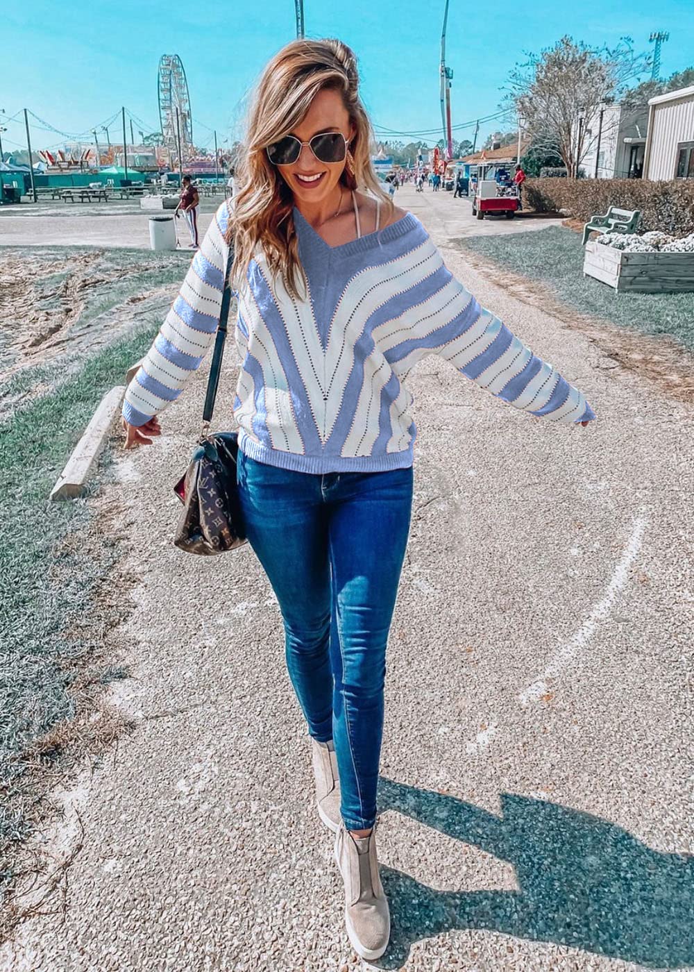 Women's V Neck Striped Knit Pullover Sweater