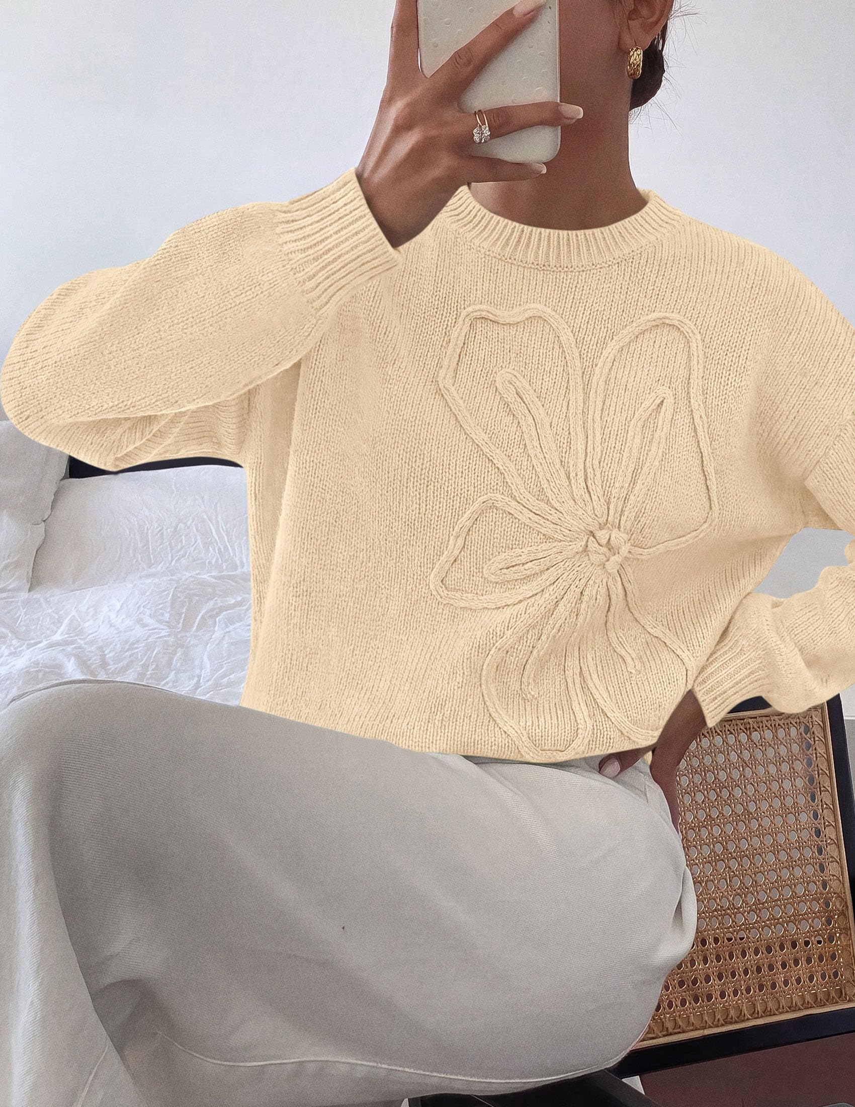 Women's Oversized 3D Floral Knit Sweater,Apricot,S