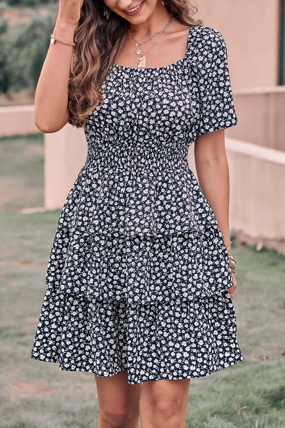 Women's 2025 Floral Summer Short Dress Square Neck Short Sleeve Tiered Ruffle Boho Swing Dresses (Black,Small)