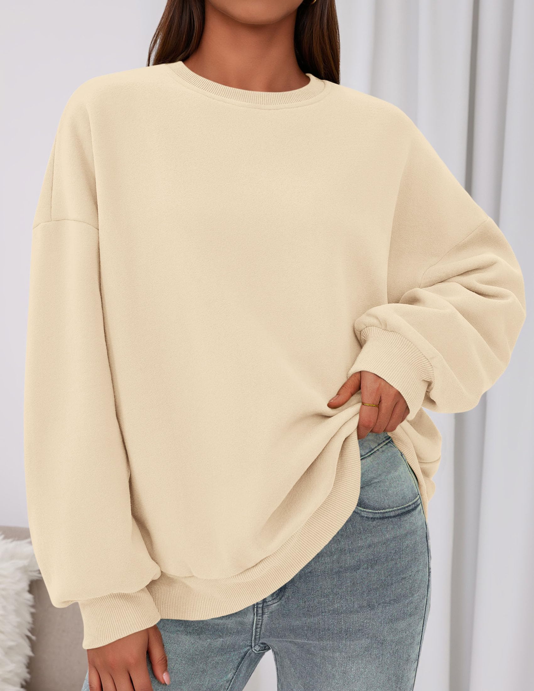 Womens Oversized Crewneck Sweatshirt 2026 Fall Outfits Beige