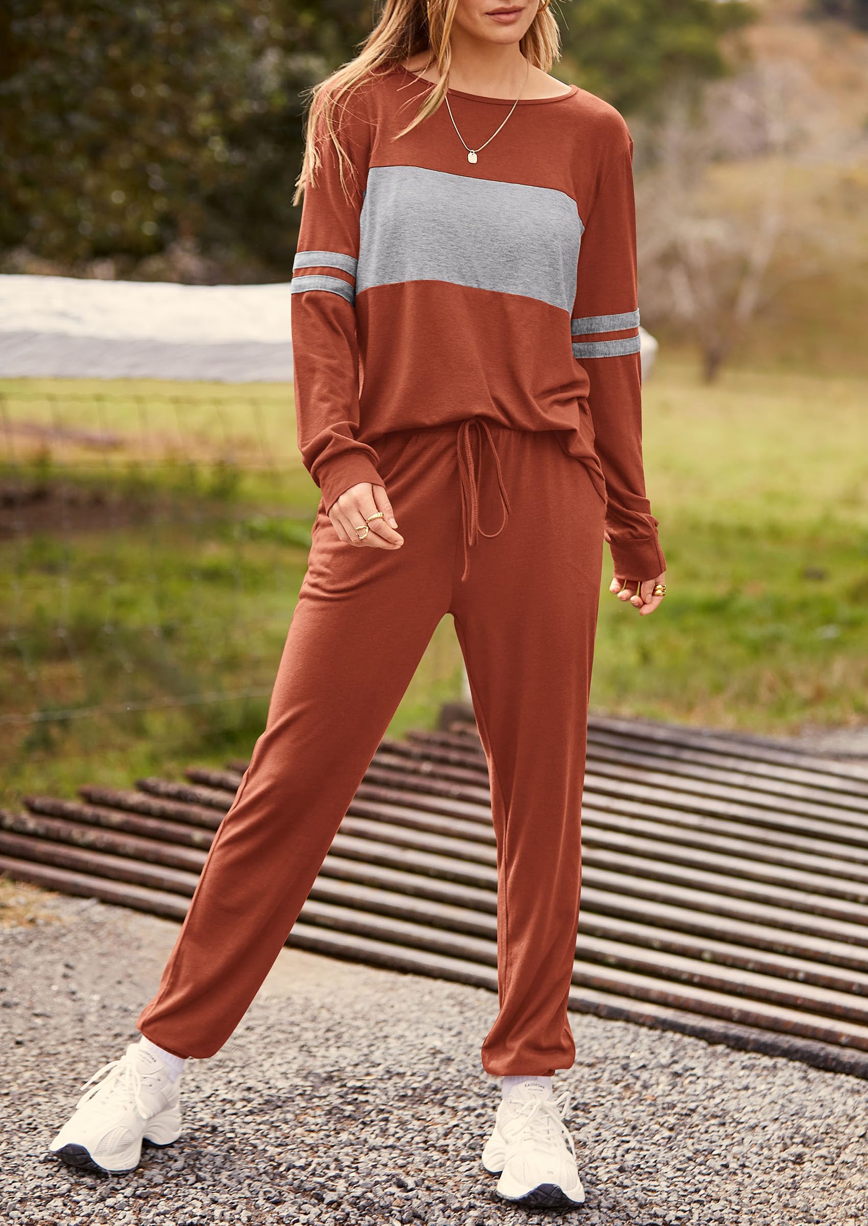 Women Color Block 2 Piece Sets Tracksuit,Caramel,S