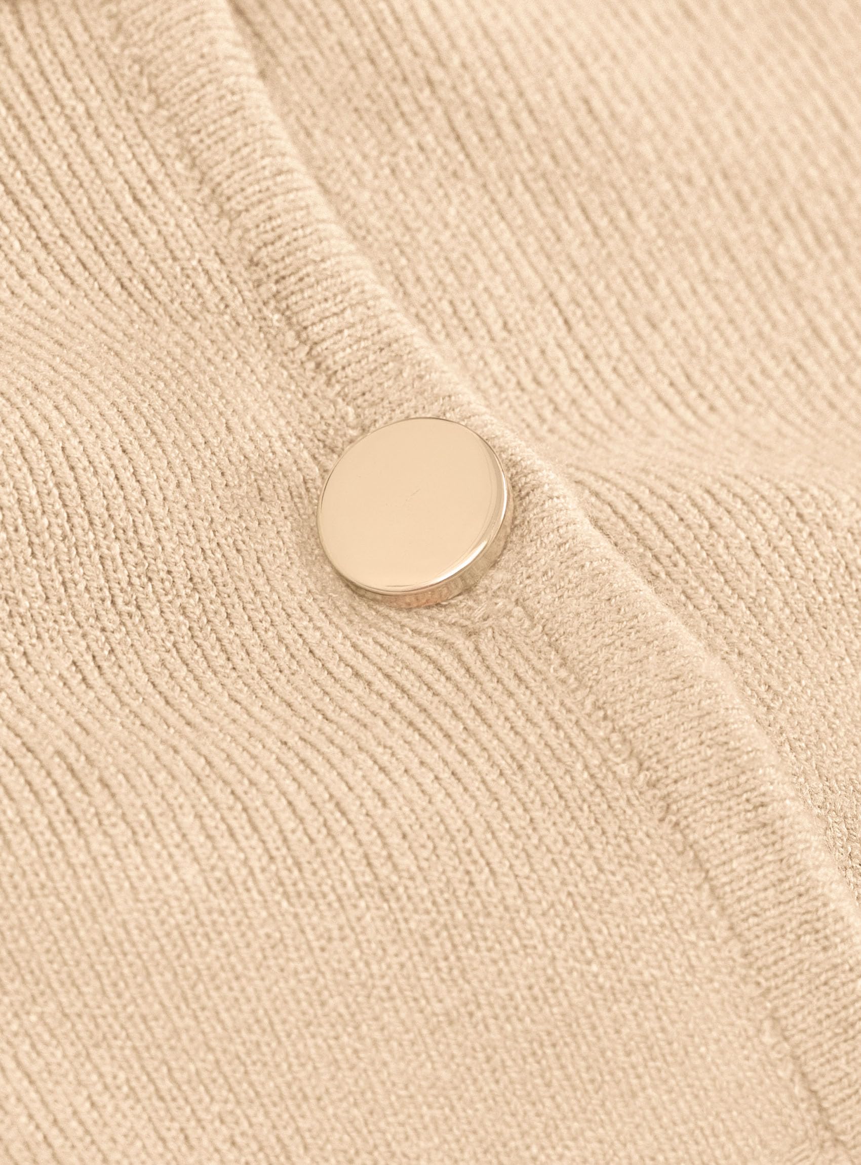Lightweight Cardigan Sweaters for Women Button Up Fall Outfits