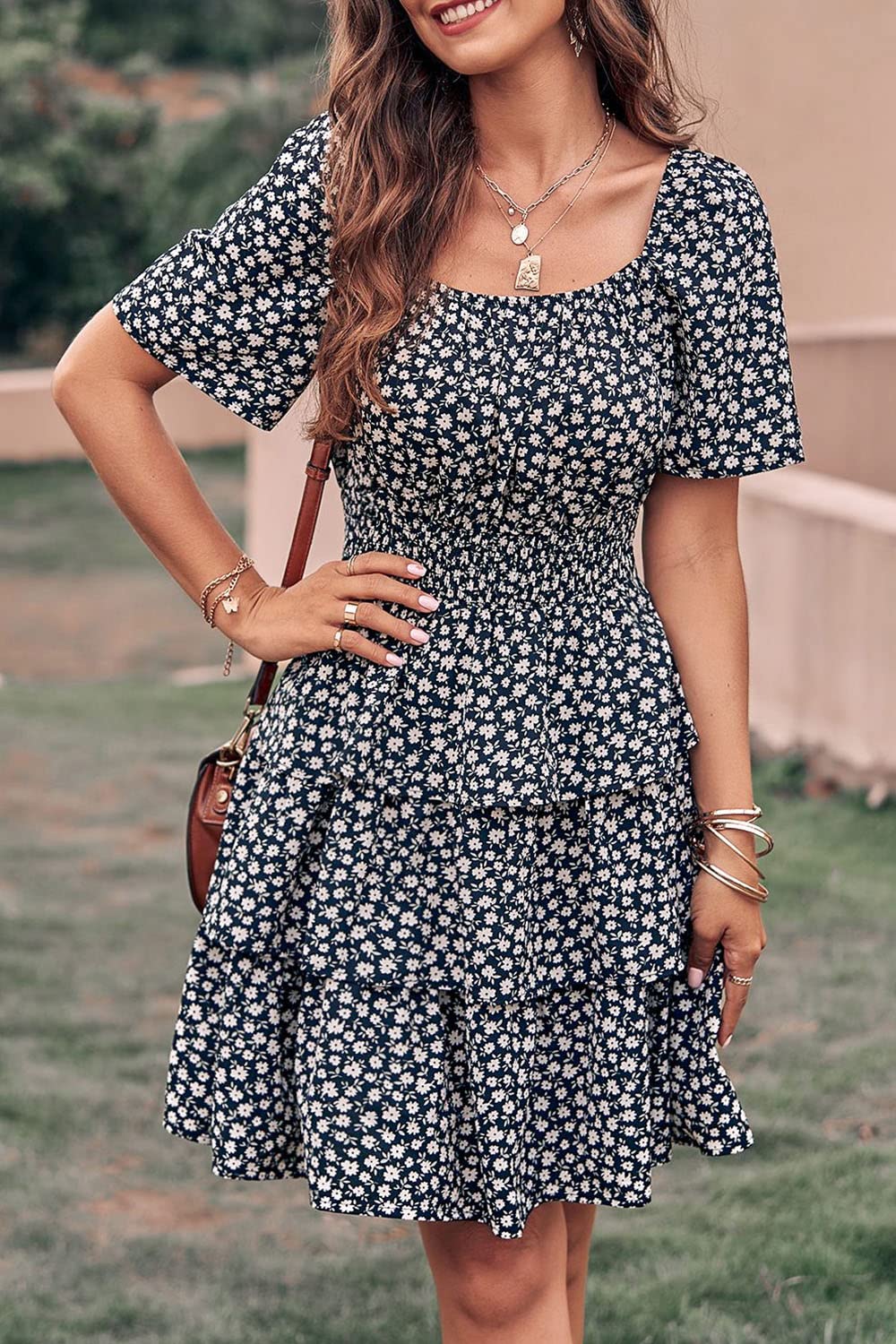 Women's 2025 Floral Summer Short Dress Square Neck Short Sleeve Tiered Ruffle Boho Swing Dresses (Black,Small)