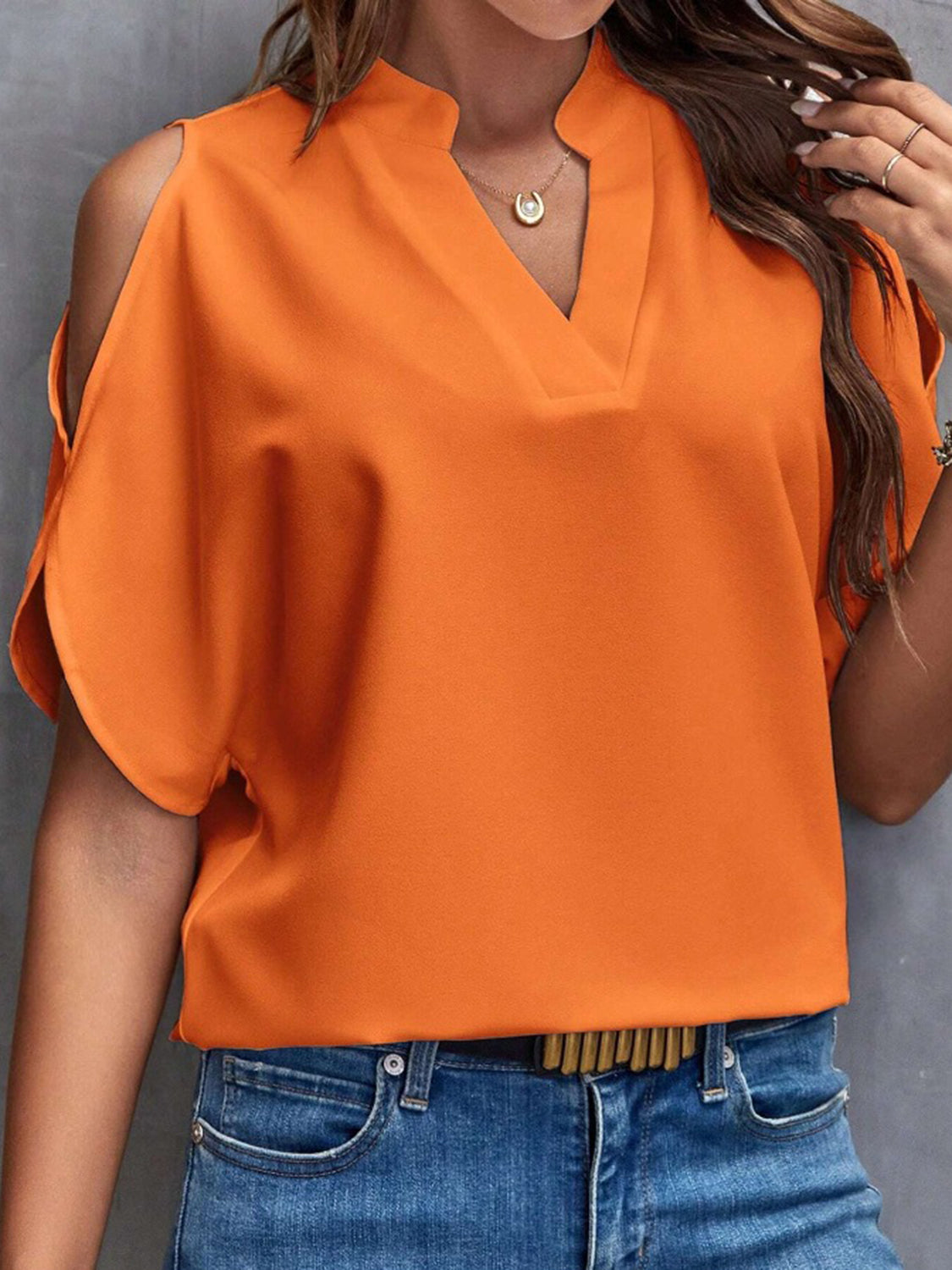 Women's Solid Color Basic Casual Fitted T-Shirt, Short Sleeve Off-Shoulder Top, Commuter Wear, Stylish, Minimalist and Comfortable Ladies' Tee