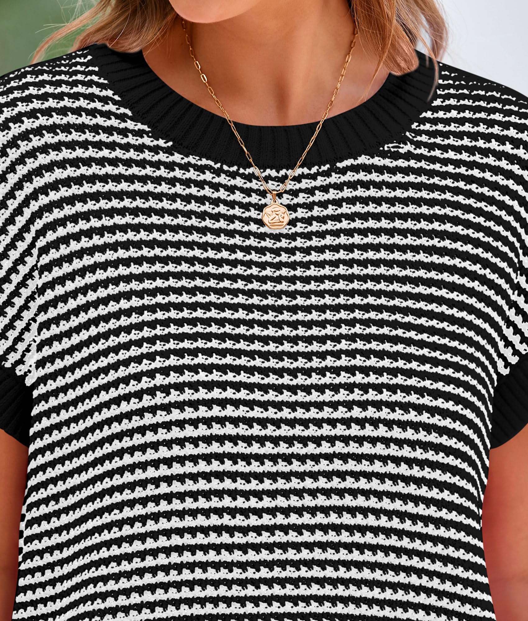 Women's Striped Short Sleeve Sweater Vest Black,S