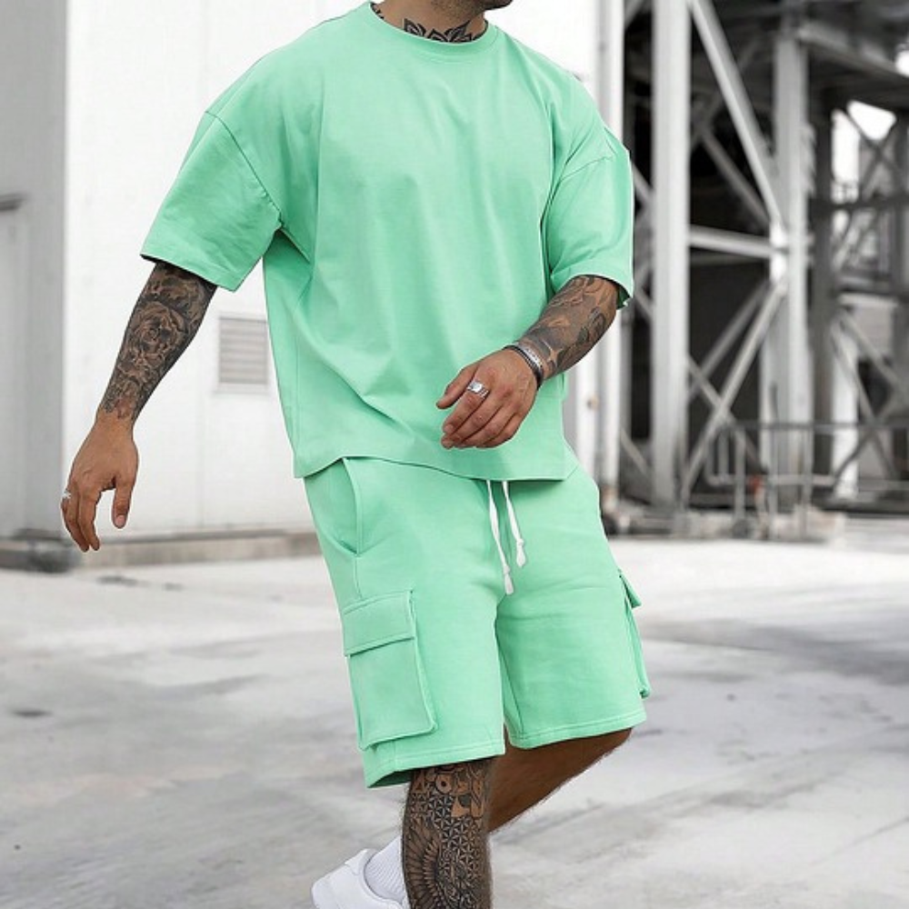 Men's Solid Tee & Cargo Shorts Set