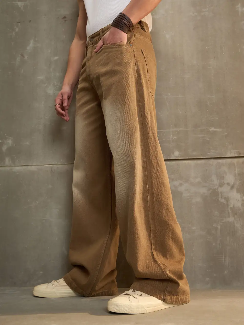 Men Basic Wide Leg Jeans