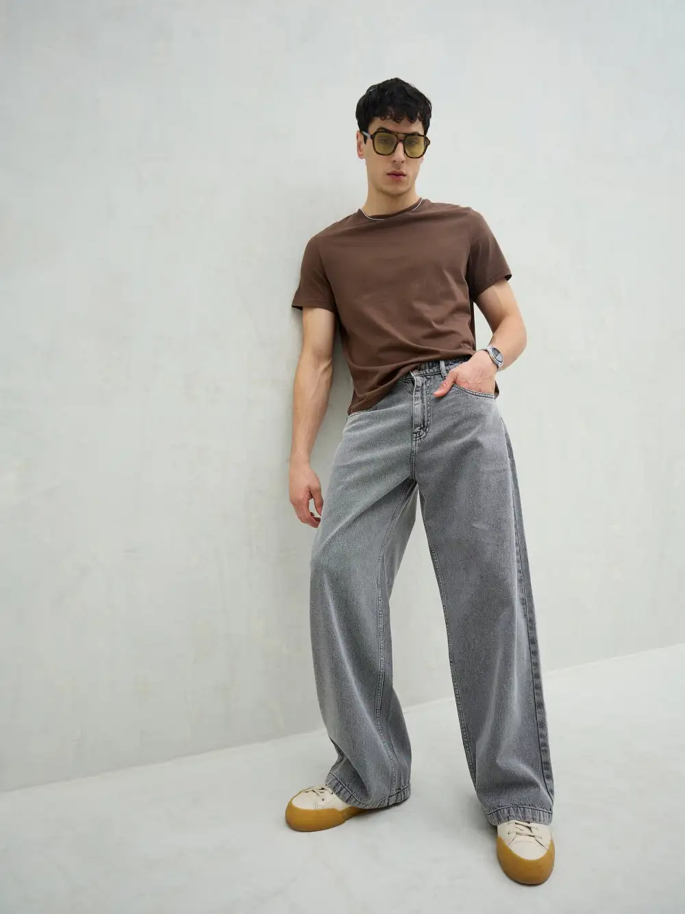 Men Basic Wide Leg Jeans