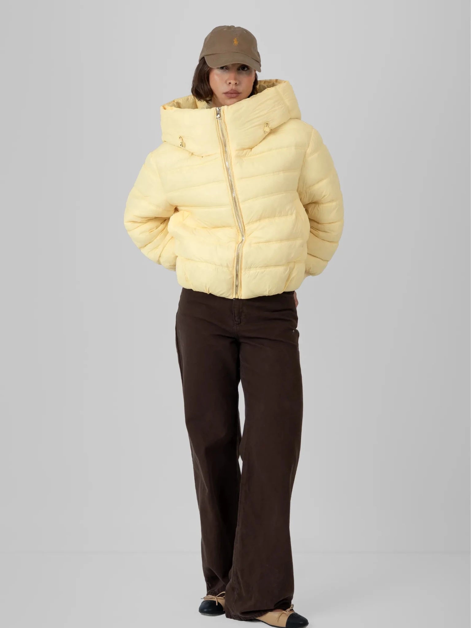 Oversized Hood Short Puffer Jacket