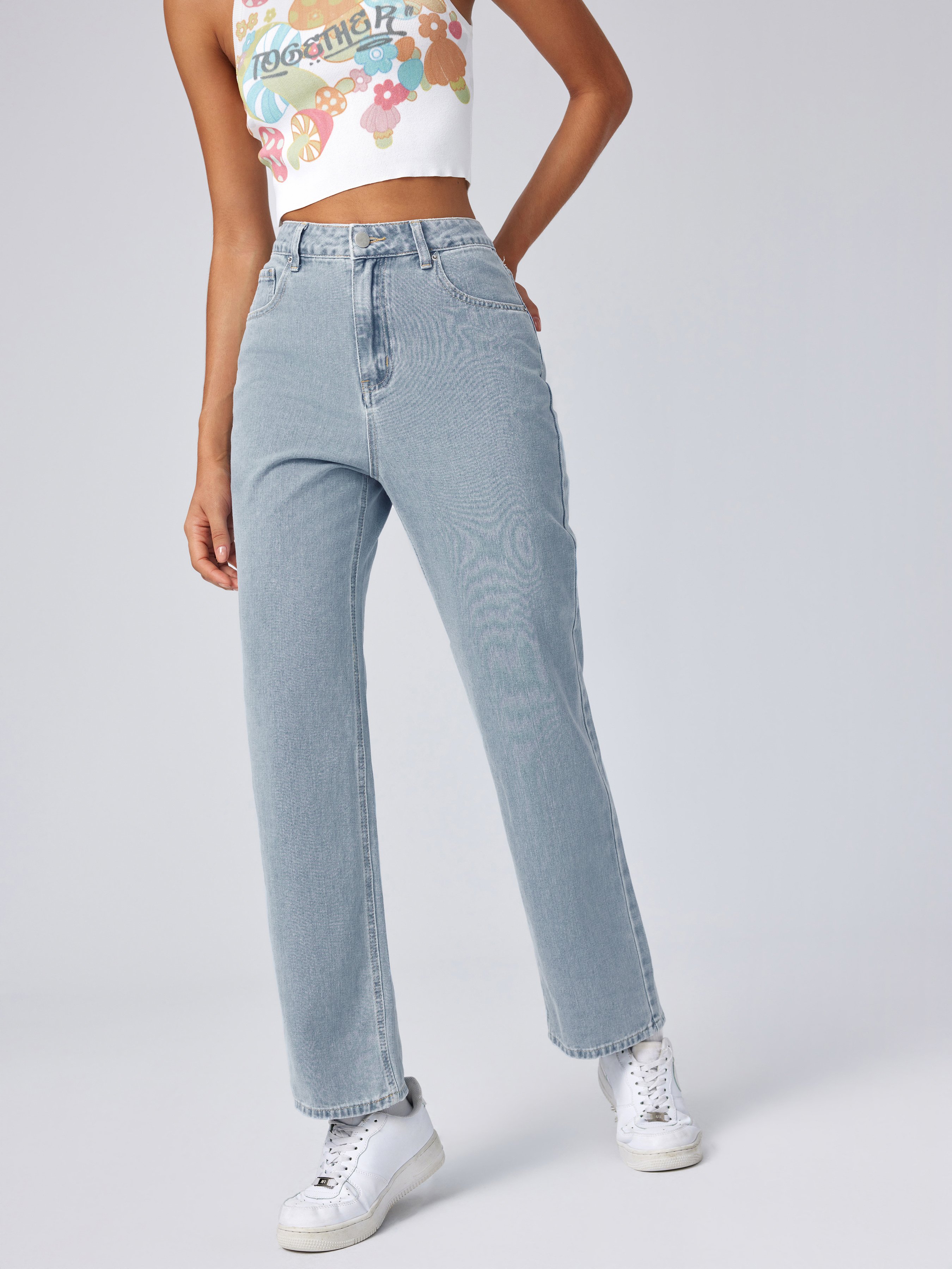 Solid High Rise Pocket Straight Leg Jeans