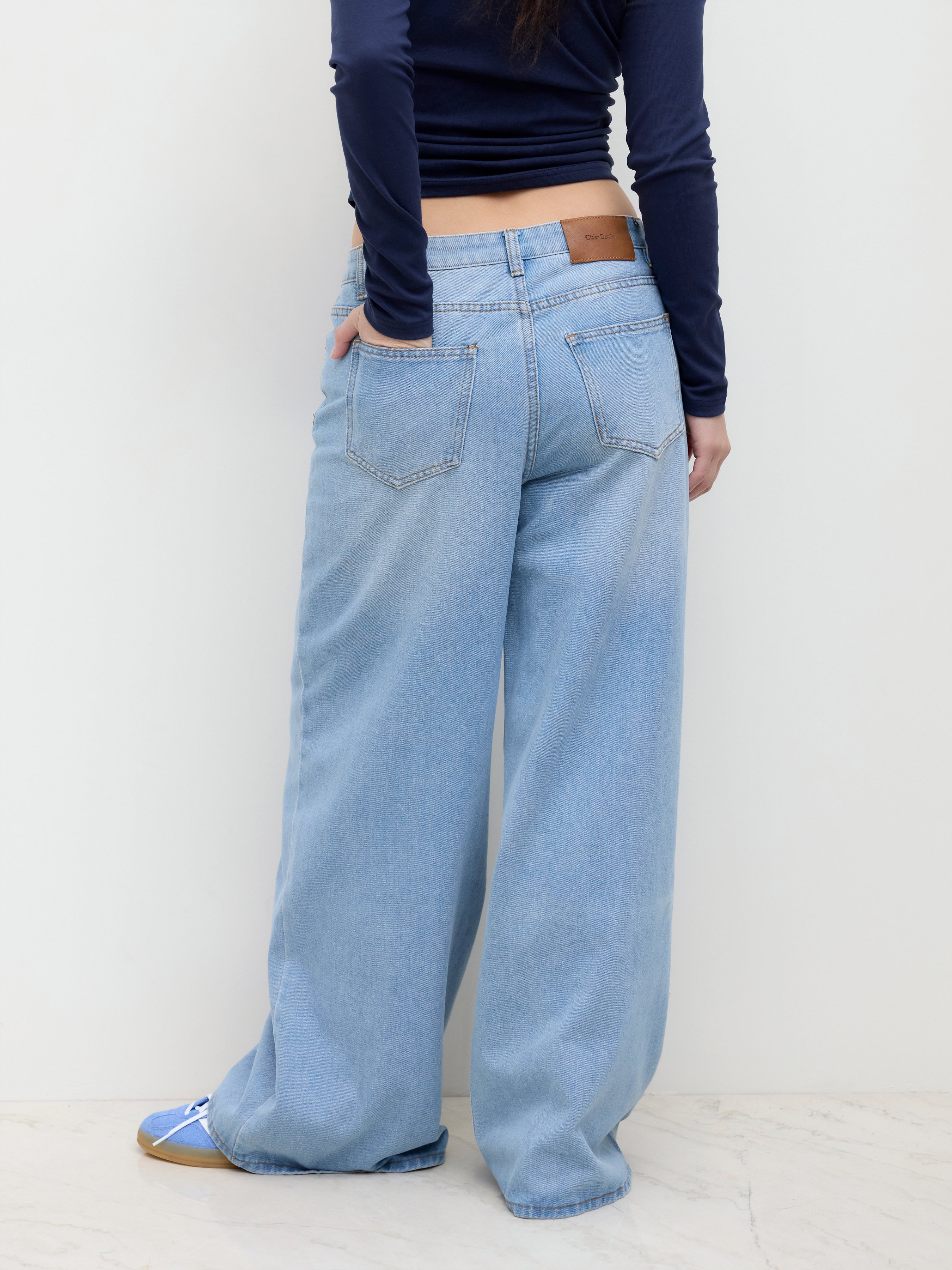 Denim Low-Rise Baggy Trousers - Light Blue