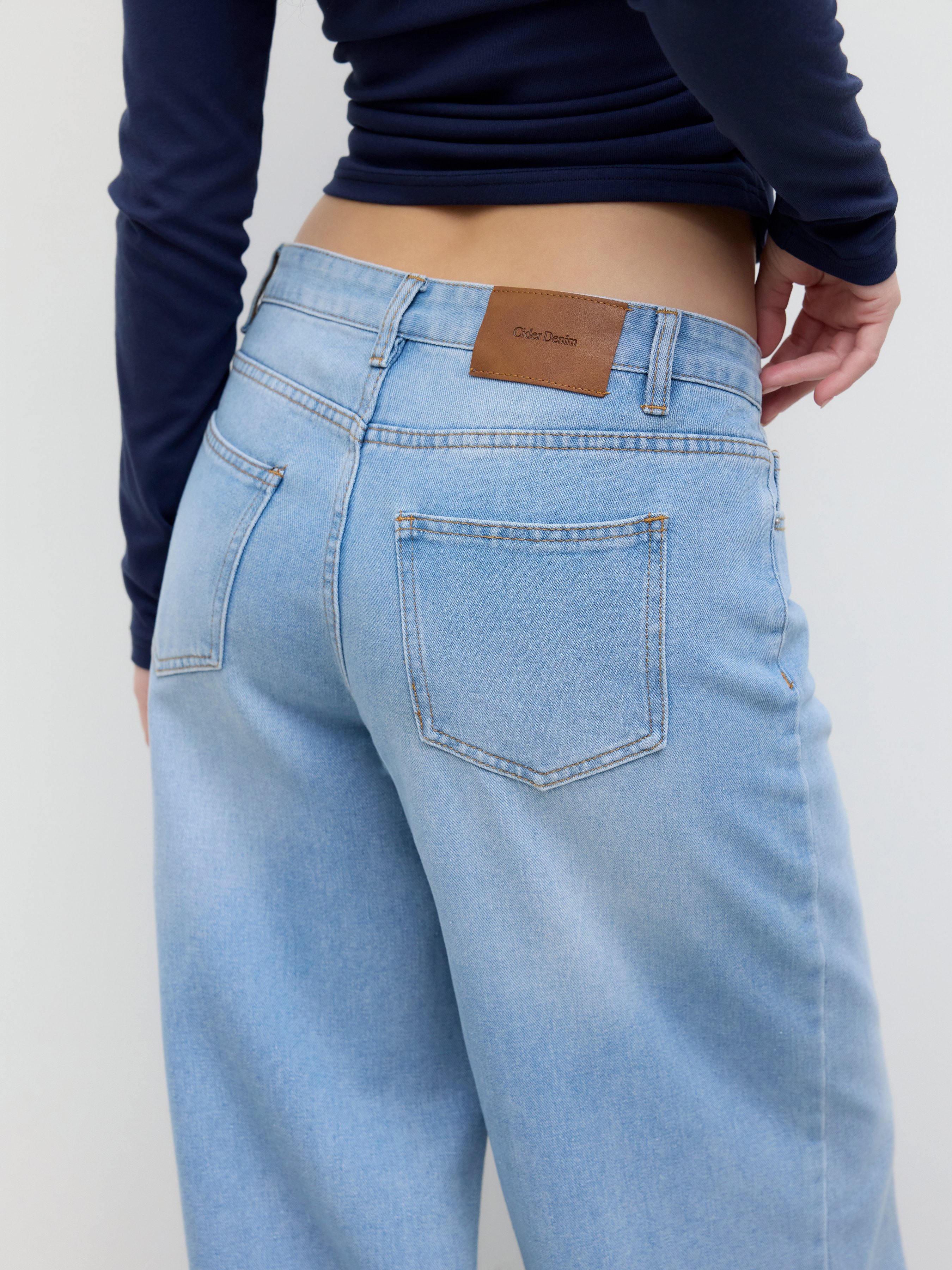 Denim Low-Rise Baggy Trousers - Light Blue