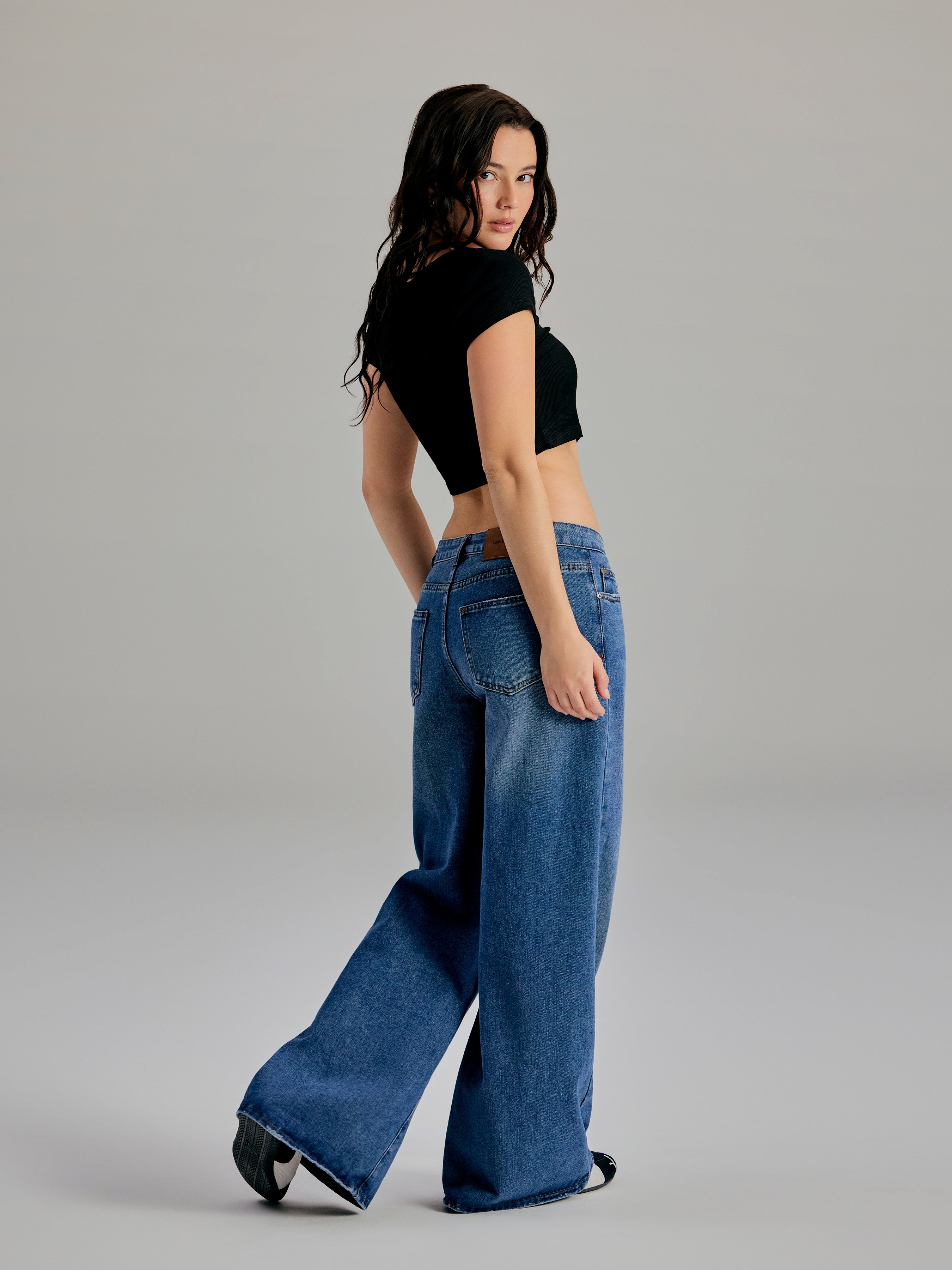 Denim Low-Rise Baggy Trousers - Navy Blue