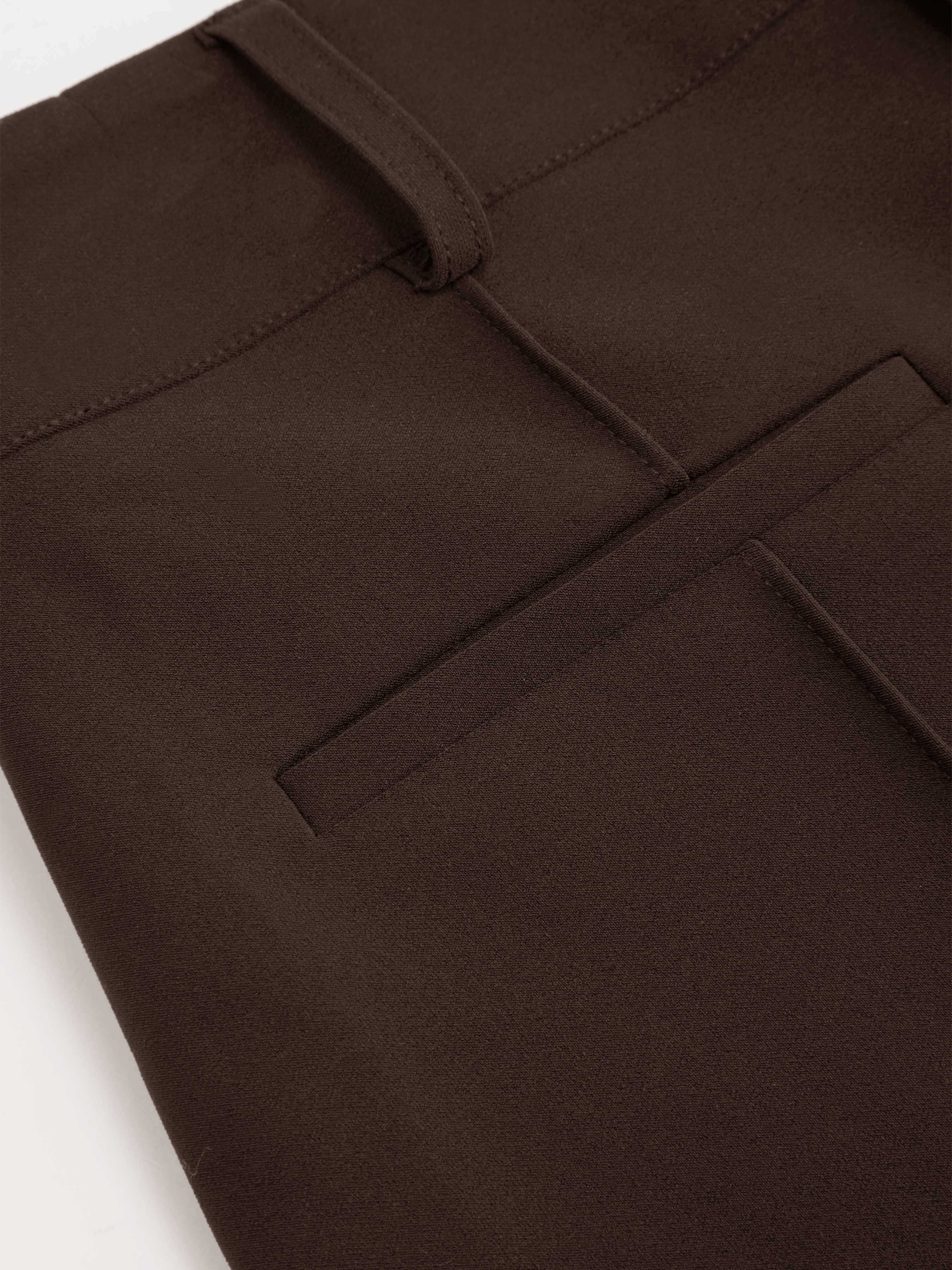 Mid Rise Pleated Straight Leg Trousers - Coffee